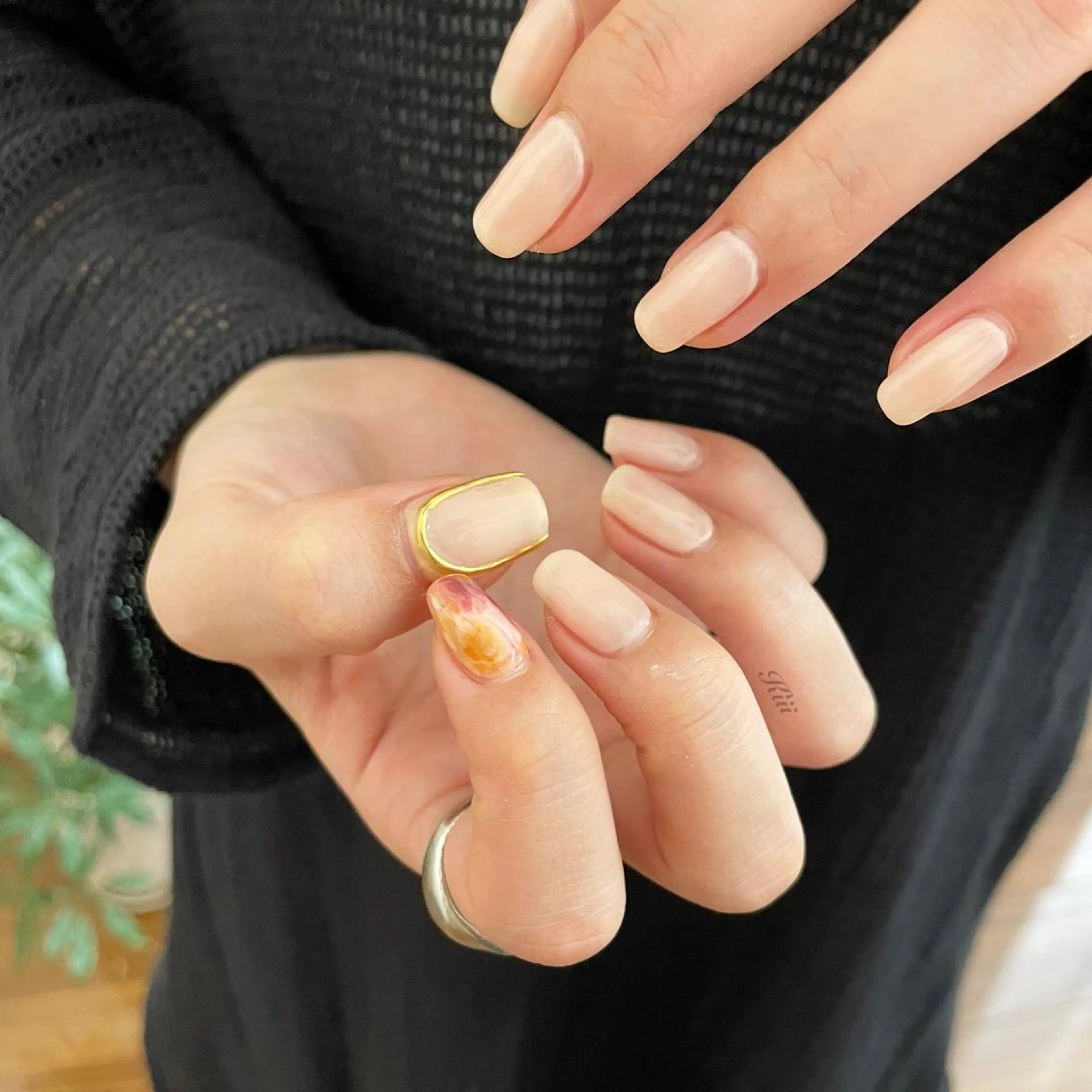 ネイル ハンドネイル フットネイル kiii.__ ✴︎*のネイルデザイン