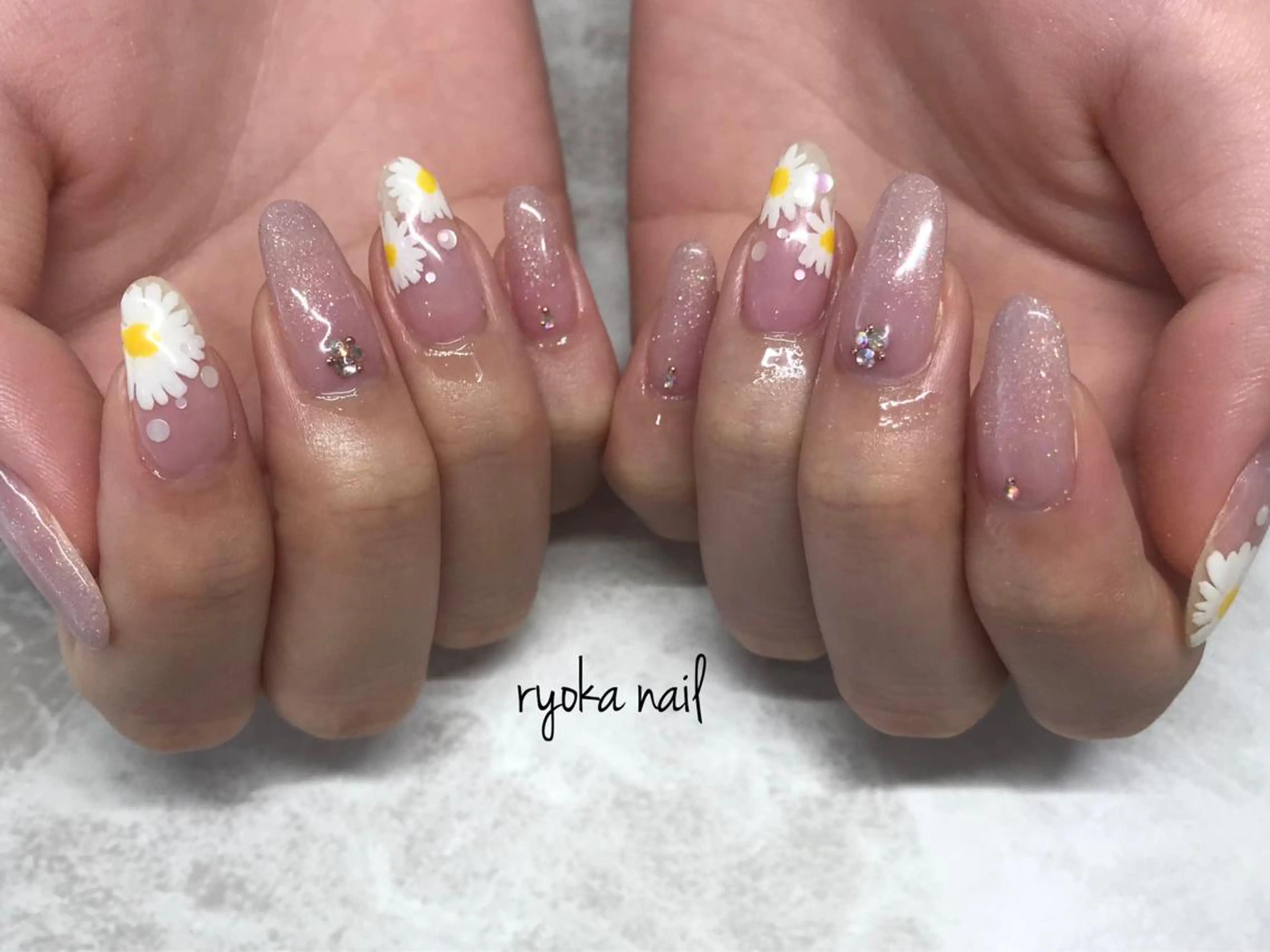 ネイル Twinklenail所属・ryoka nailのネイルデザイン