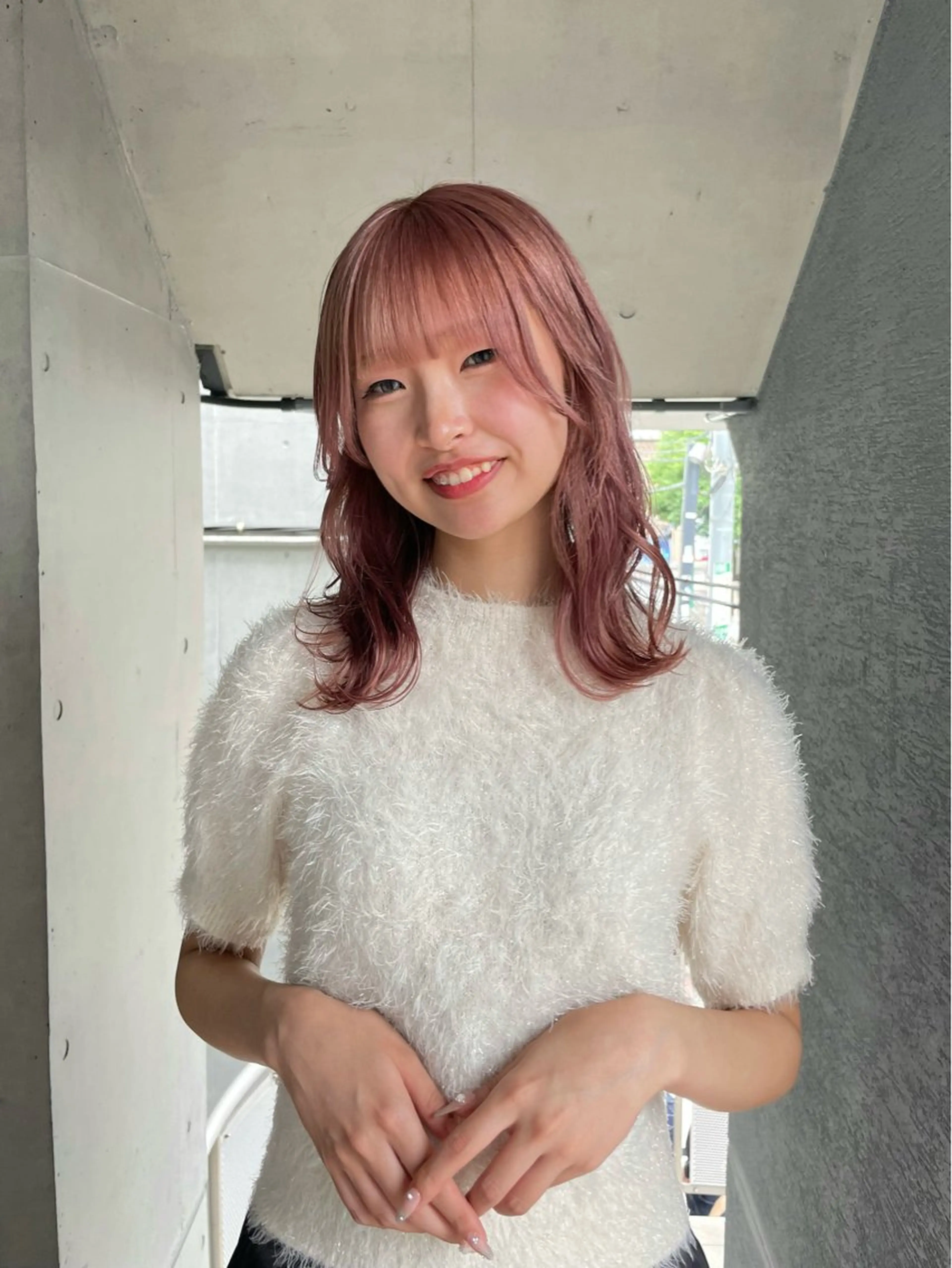 カラー ベージュカラー ブリーチ ピンクカラー ピンクベージュ カット ヘアカラー トリートメント ミルクティーベージュ ブリーチ🖤サヤカのヘアスタイル