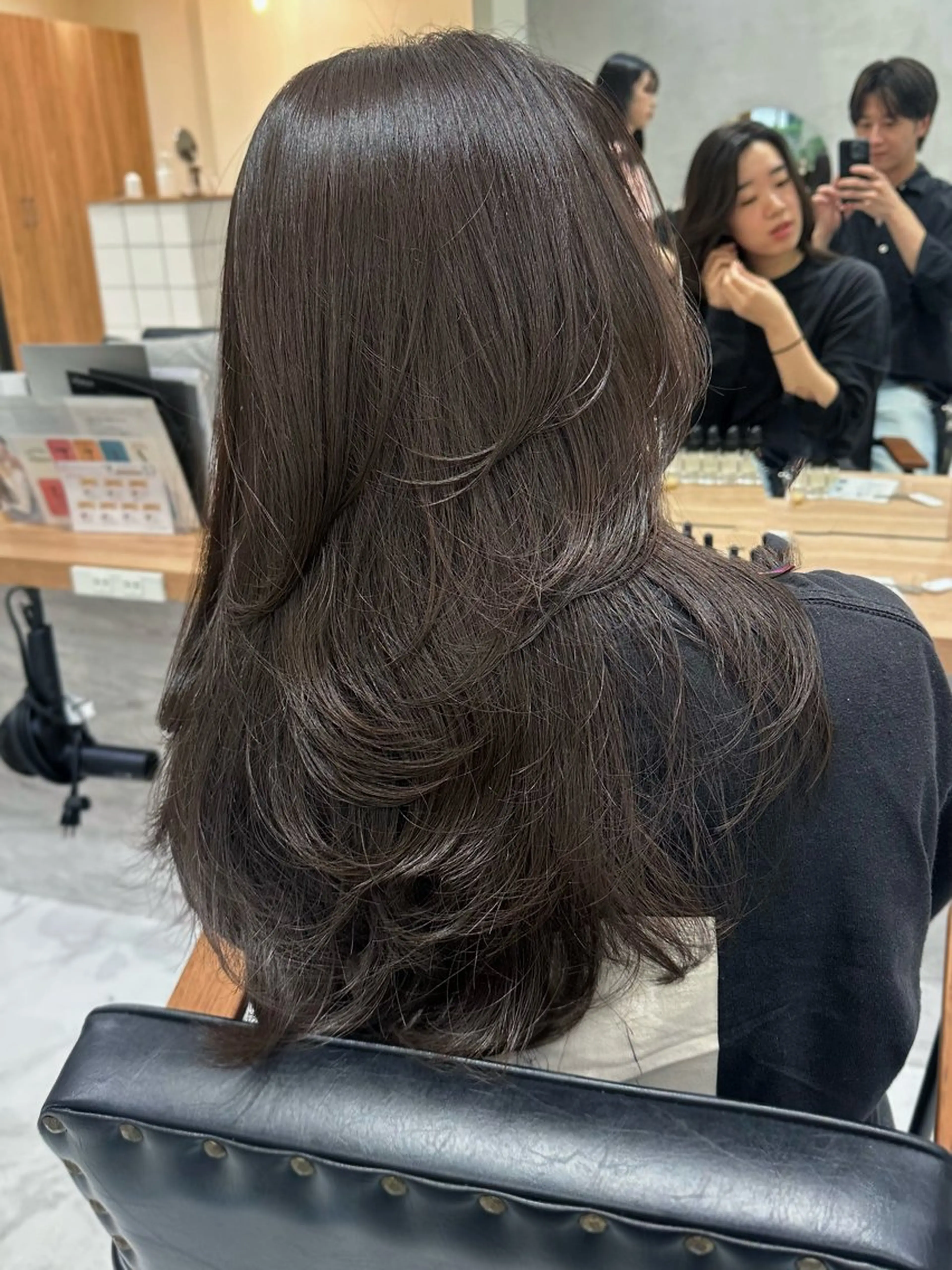 ロング レイヤーカット ロング 似合わせカット カット ヘアカラー トリートメント モリシュンスケ /レイヤー/髪質改善のヘアスタイル