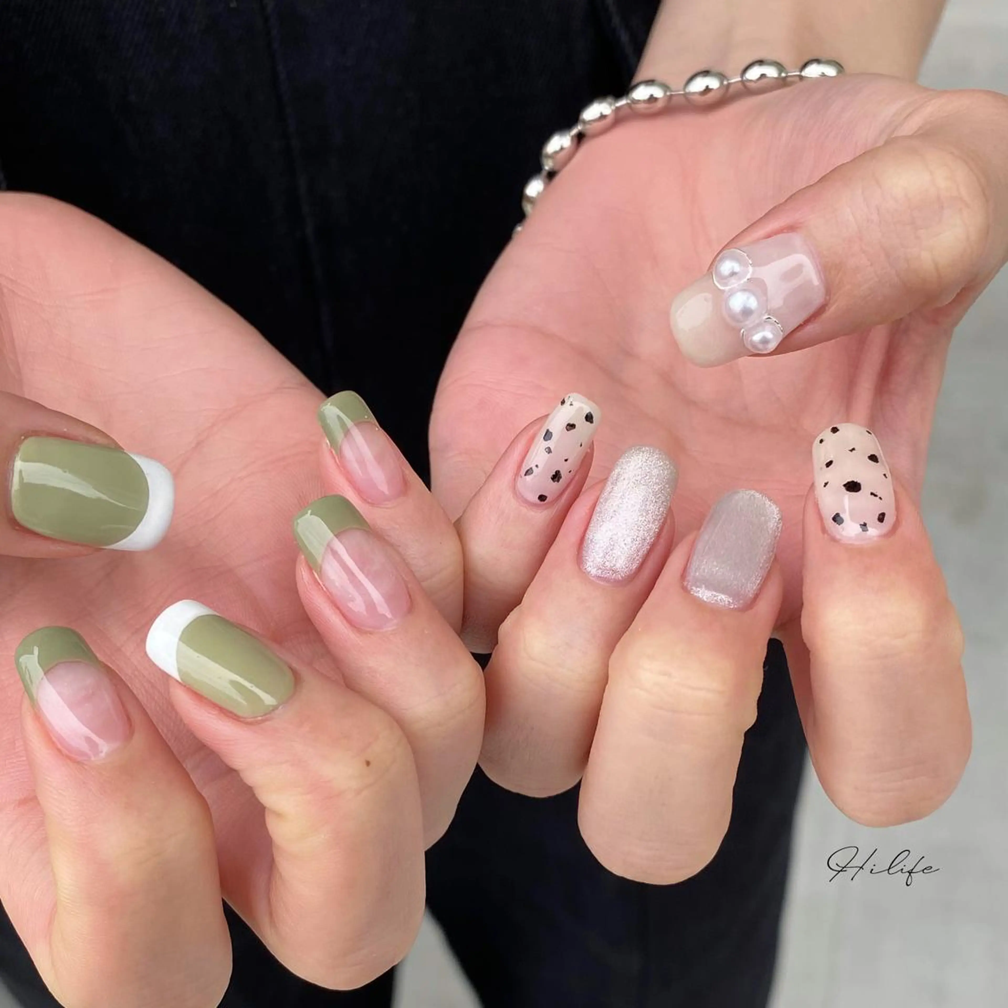 ネイル フレンチネイル ネイルチップ ハンドネイル Nail Adore.のネイルデザイン