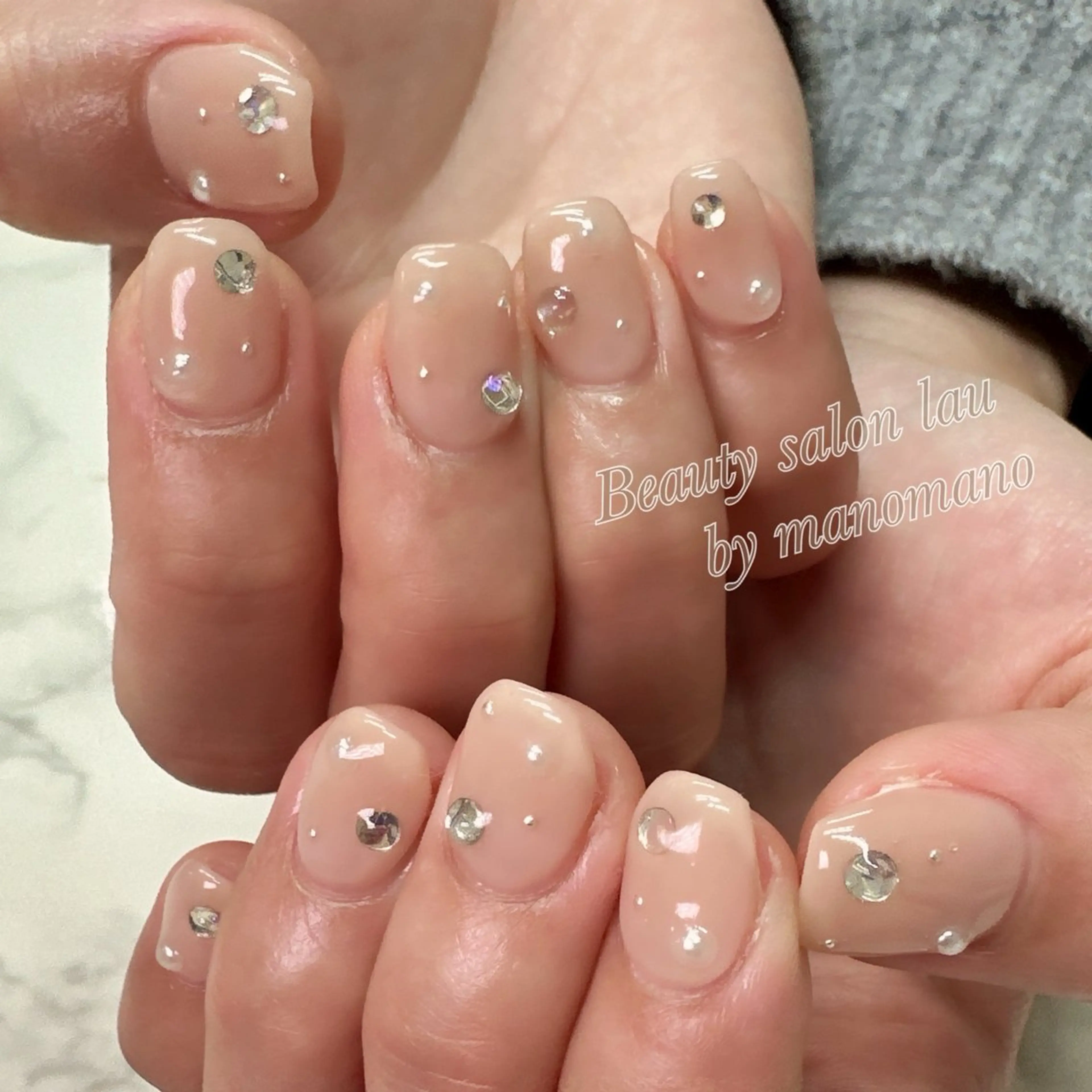 ネイル ラウバイマノマノ なかざとのネイルデザイン