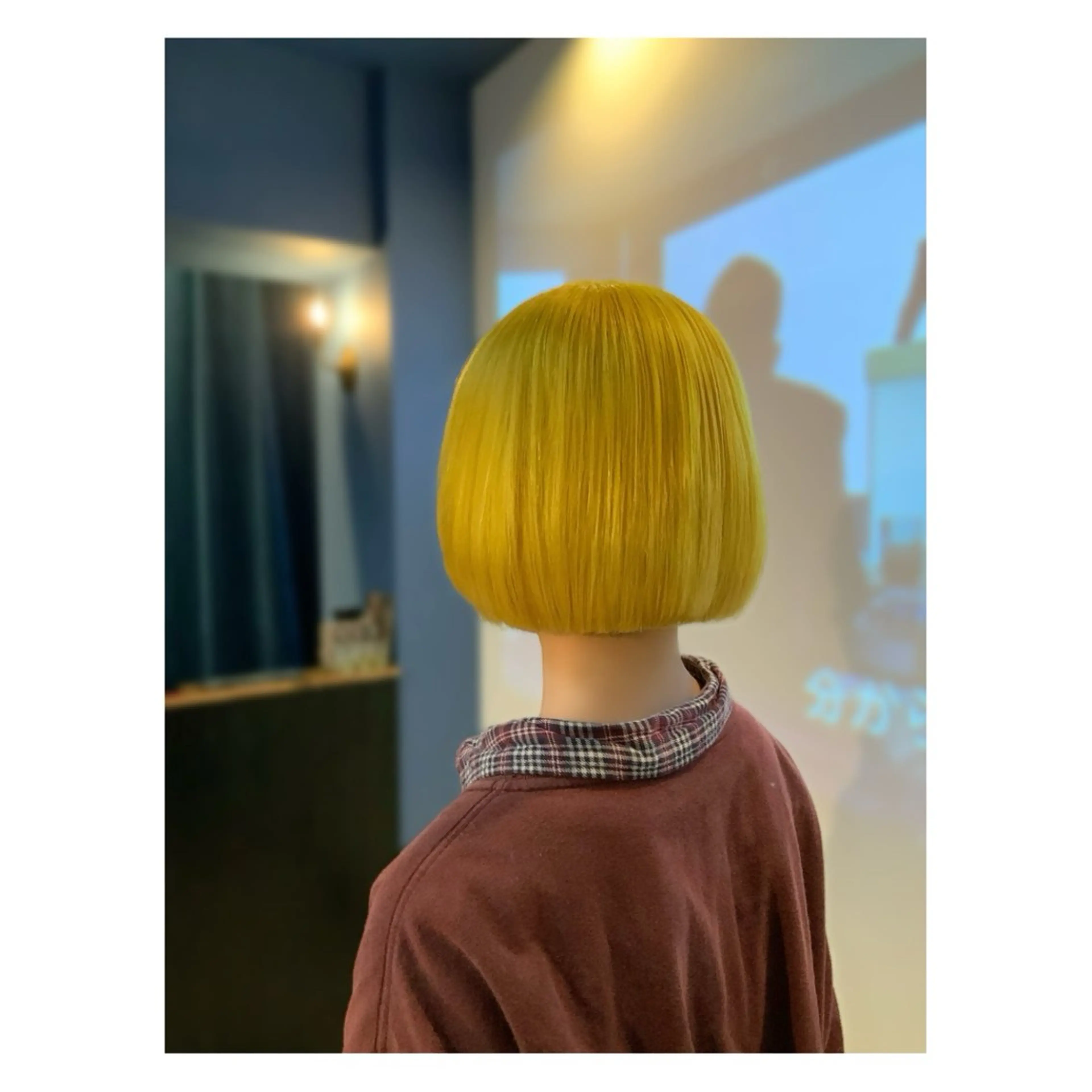 ショート カラー ブリーチ ハイトーンカラー ボブ カット ヘアカラー トリートメント Mole  Me所属・中野 誠子のヘアスタイル