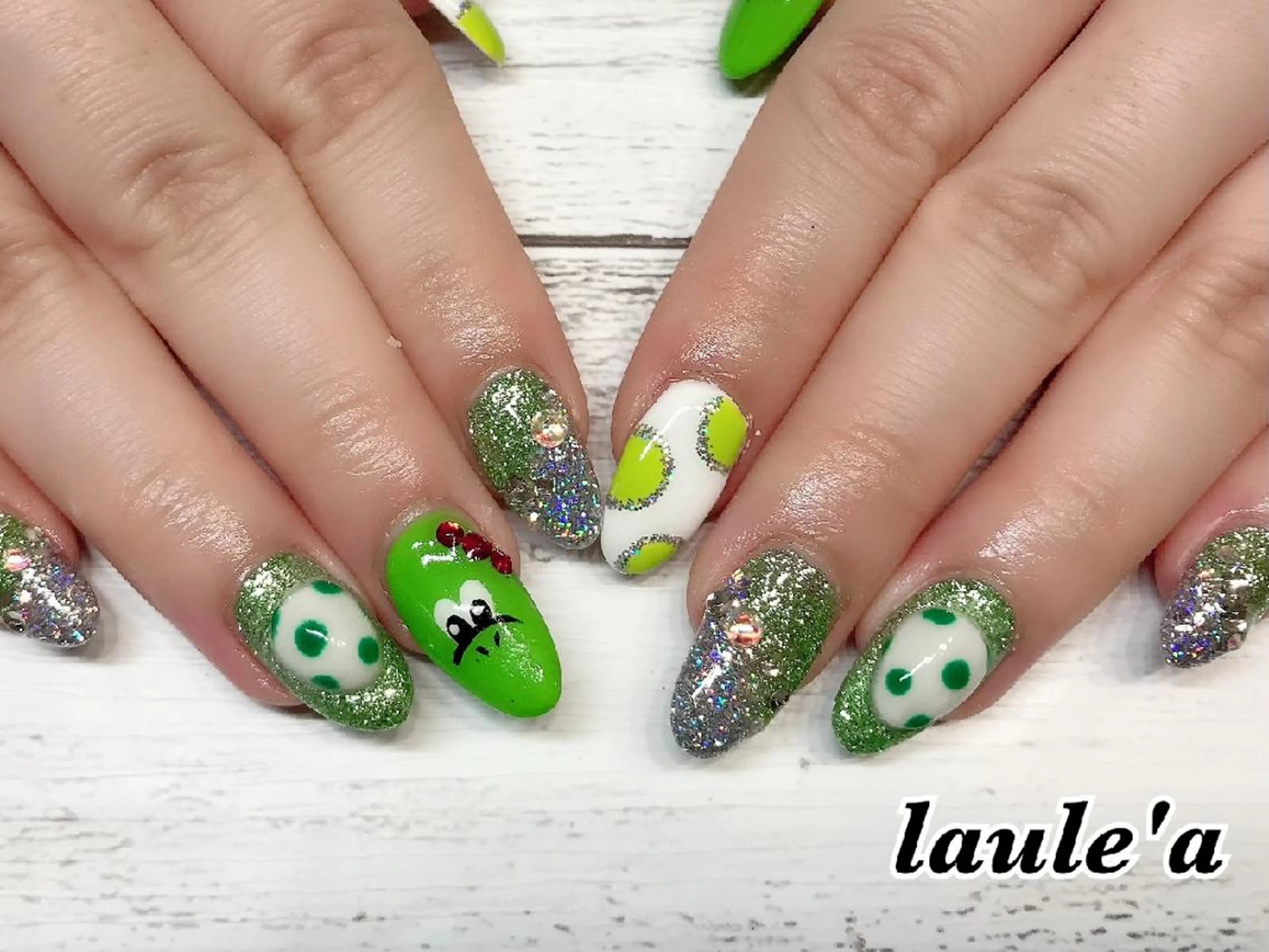 ネイル ハンドネイル Rグループ felizのネイルデザイン