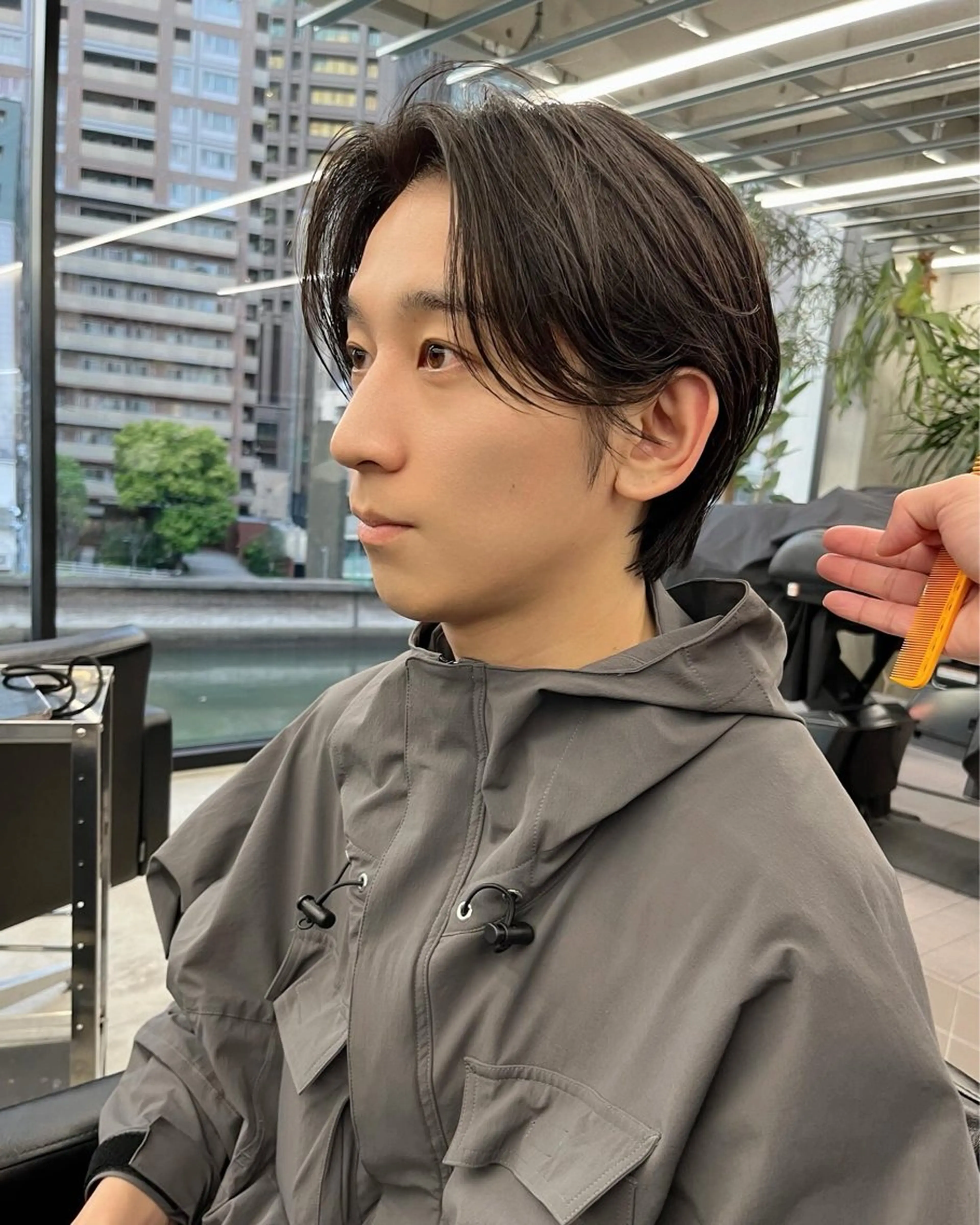 ショート メンズ カット ダブルカラー/ ケアブリーチ/クニトのヘアスタイル