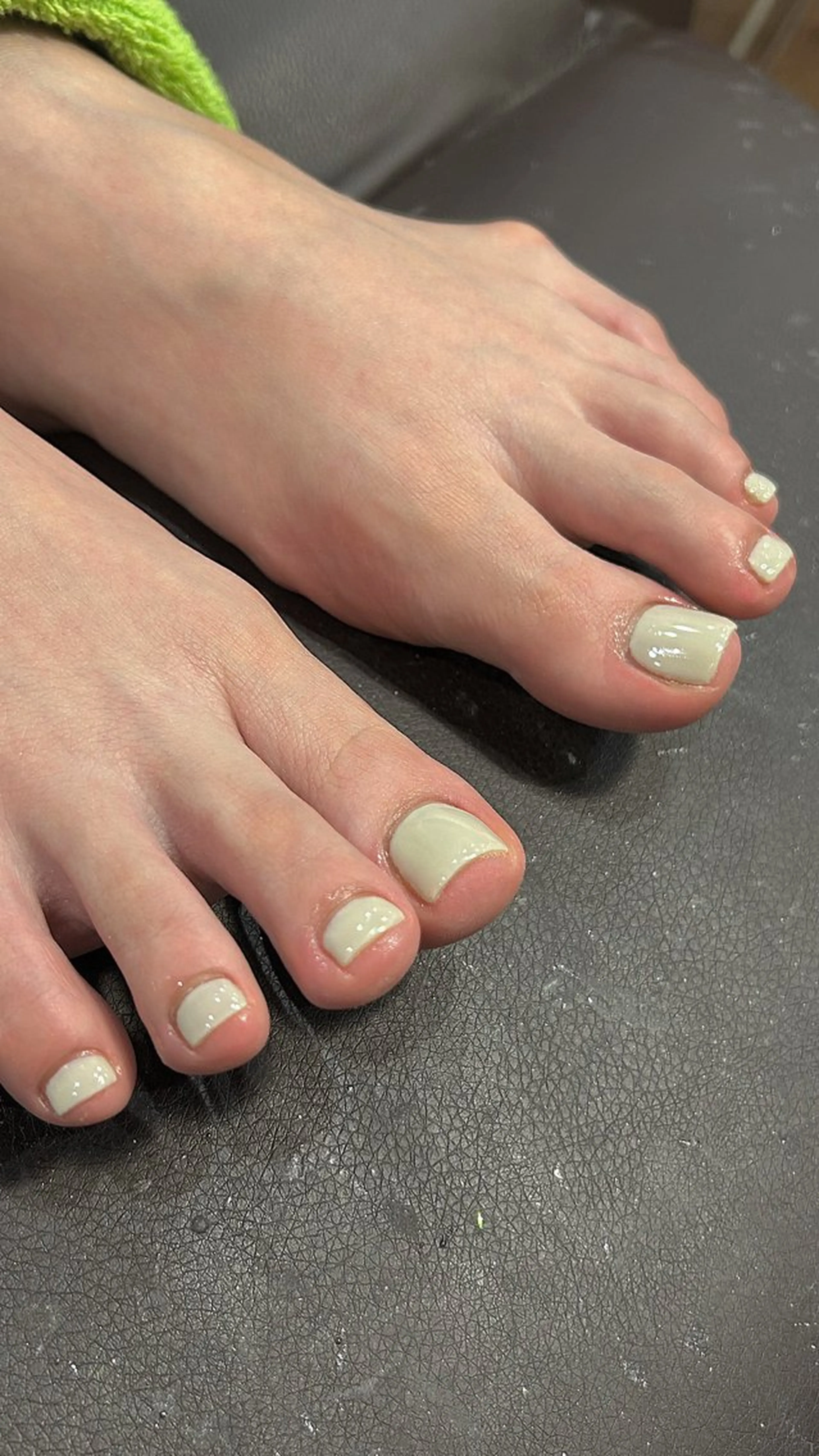ネイル フットネイル NORA nail UMEDA所属・nails by wakabaのネイルデザイン