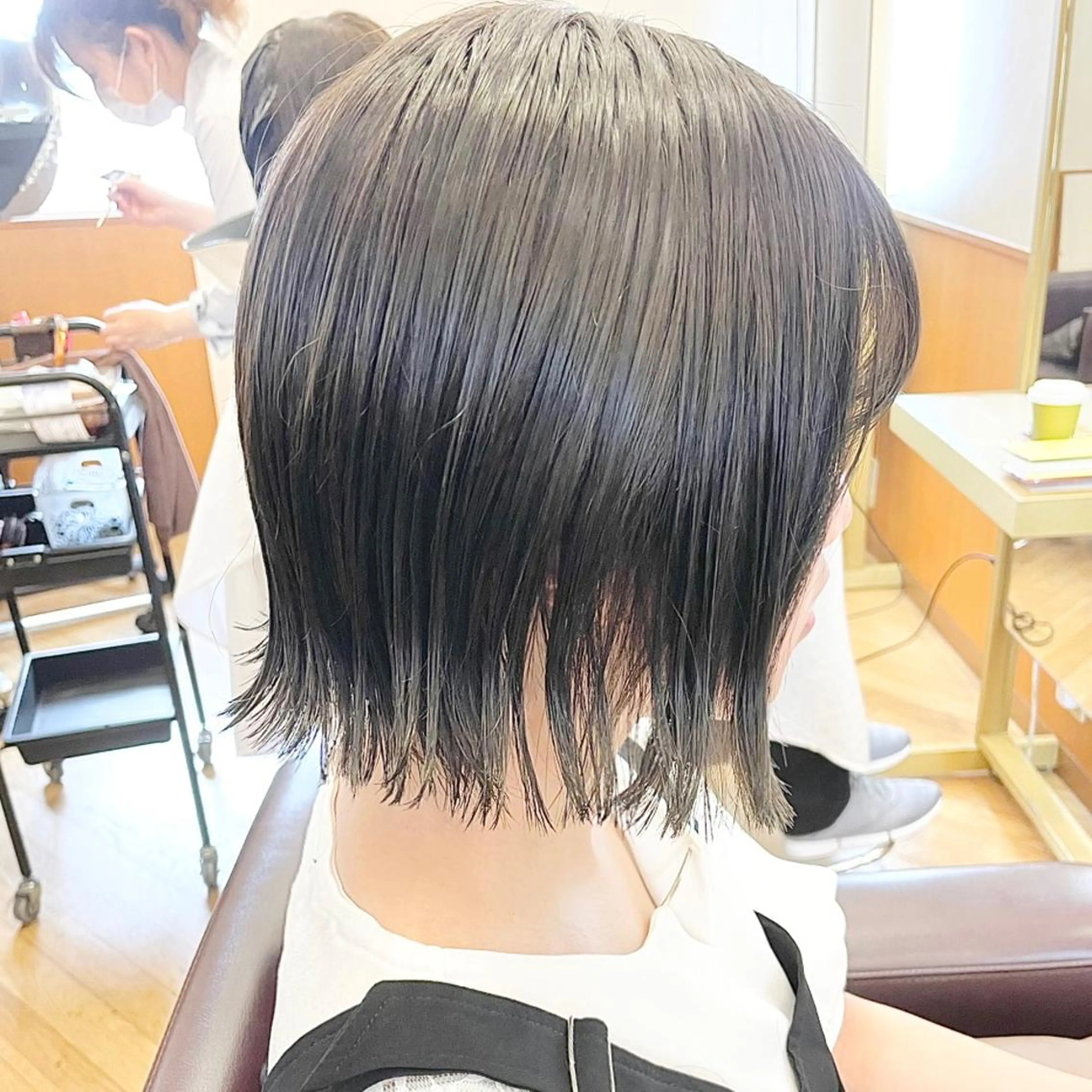 ショート カラー ヘアアレンジ キッズ 切りっぱなしボブ ショートボブ アッシュ ボブ 髪質改善 カット ヘアカラー トリートメント さわ きょうすけ/ ボブ髪質改善ショートのヘアスタイル