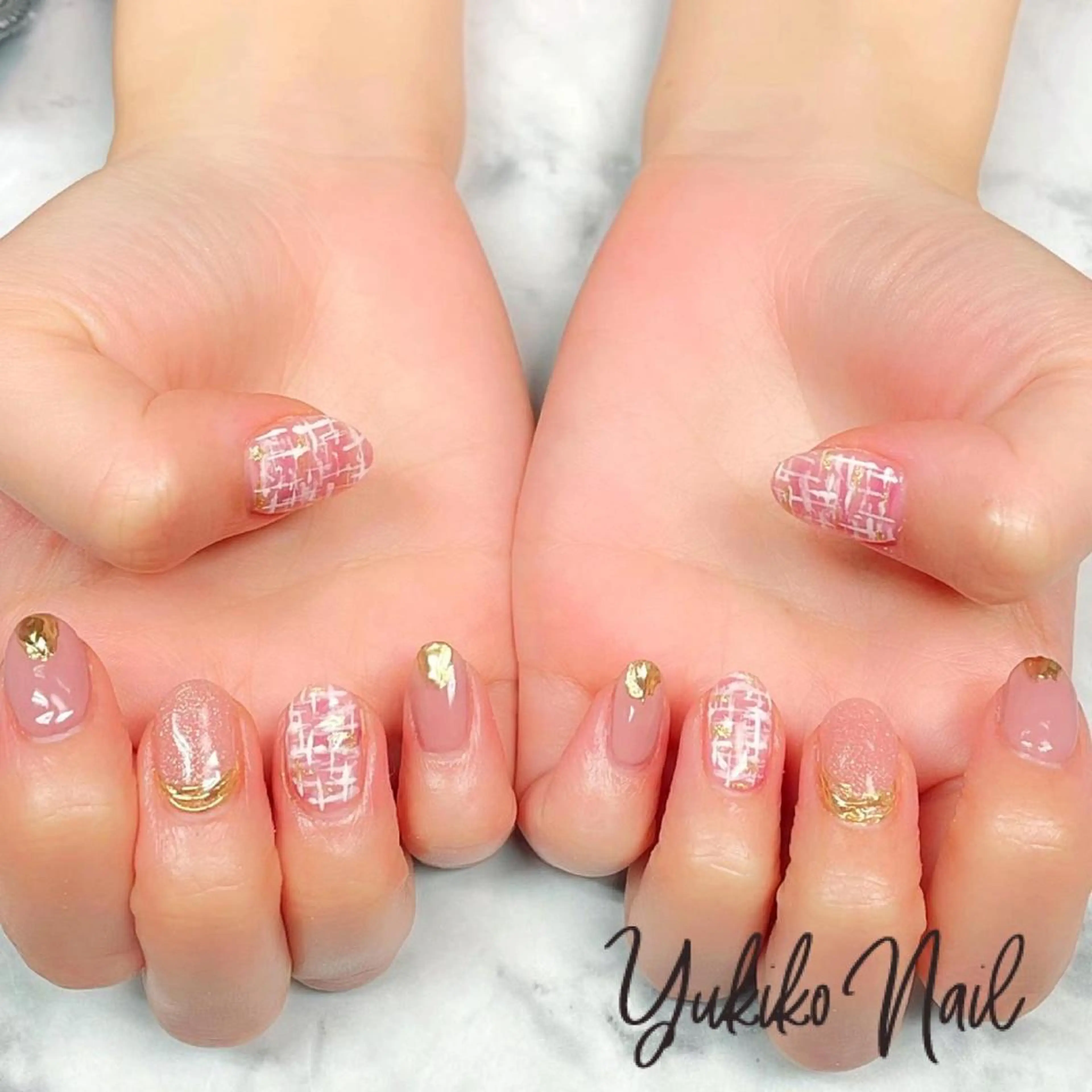 ネイル ミラーネイル ピンク ツイードネイル ハンドネイル ユキコ ネイルのネイルデザイン
