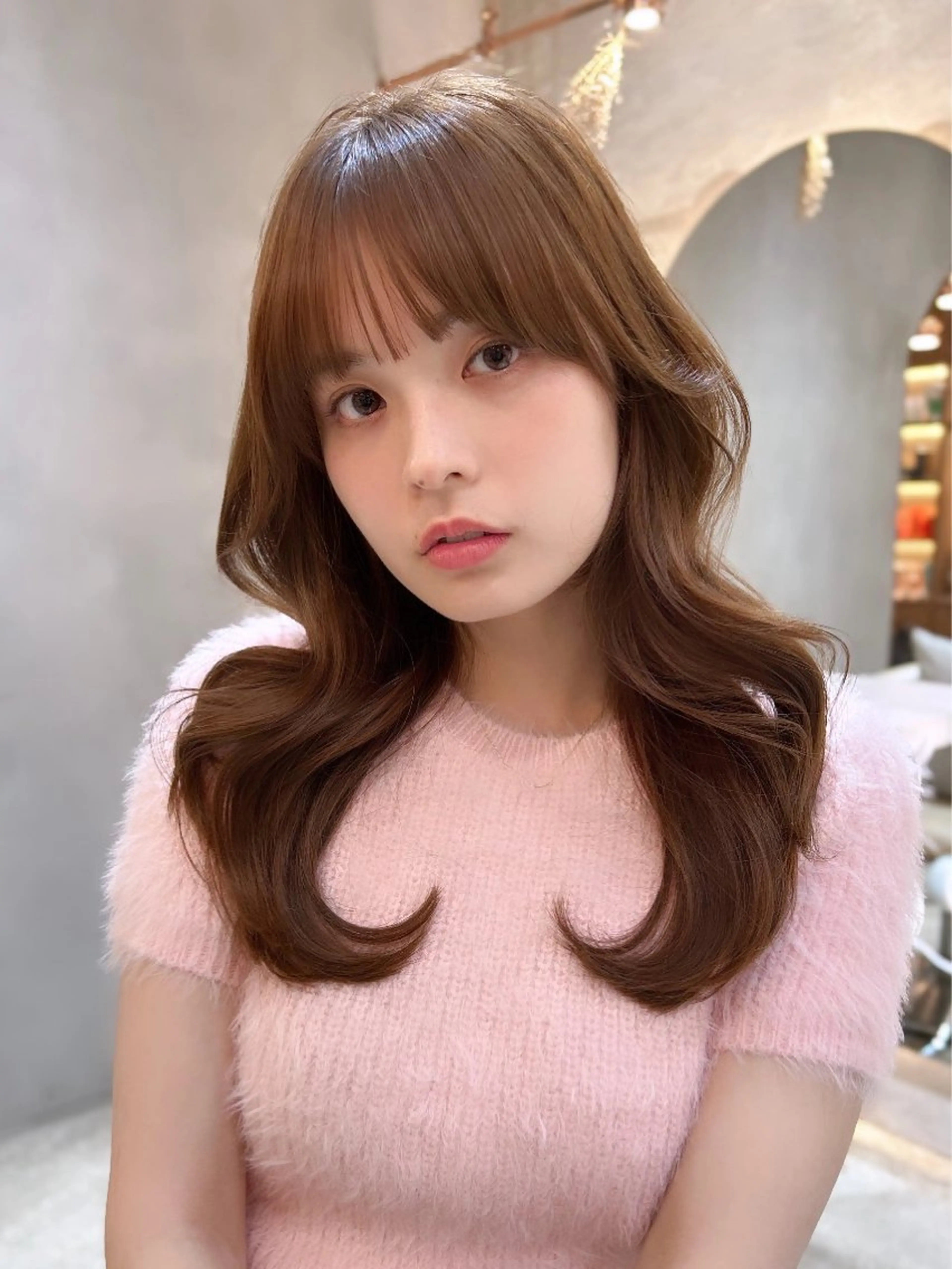 セミロング くびれヘア 顔まわりレイヤー ヨシンモリ 韓国風ヘア レイヤーカット ハッシュカット/韓国 レイヤー/カハナのヘアスタイル