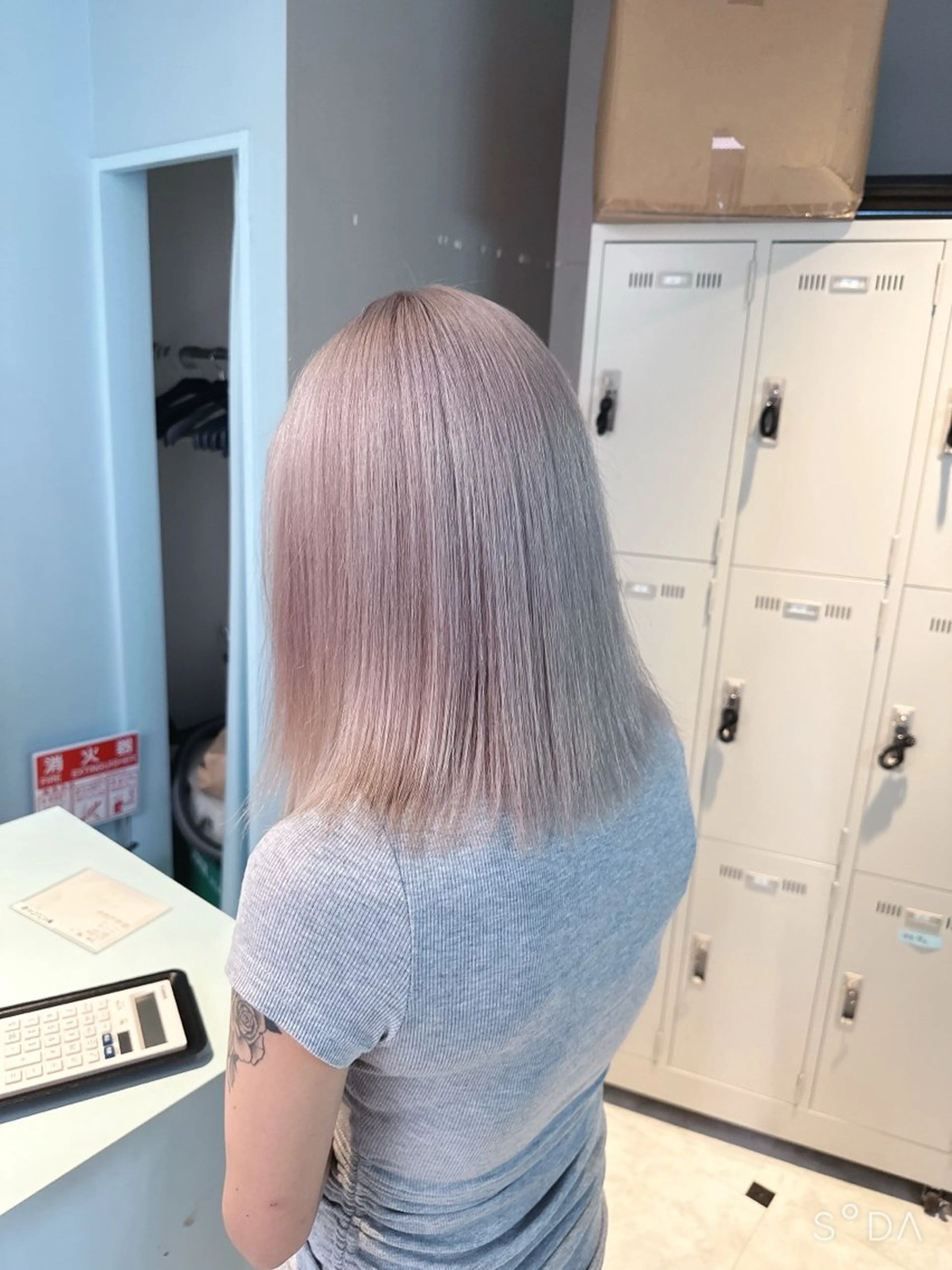 ミディアム カラー 🪄池袋ハイトーン 🪄ブリーチカラーのヘアスタイル