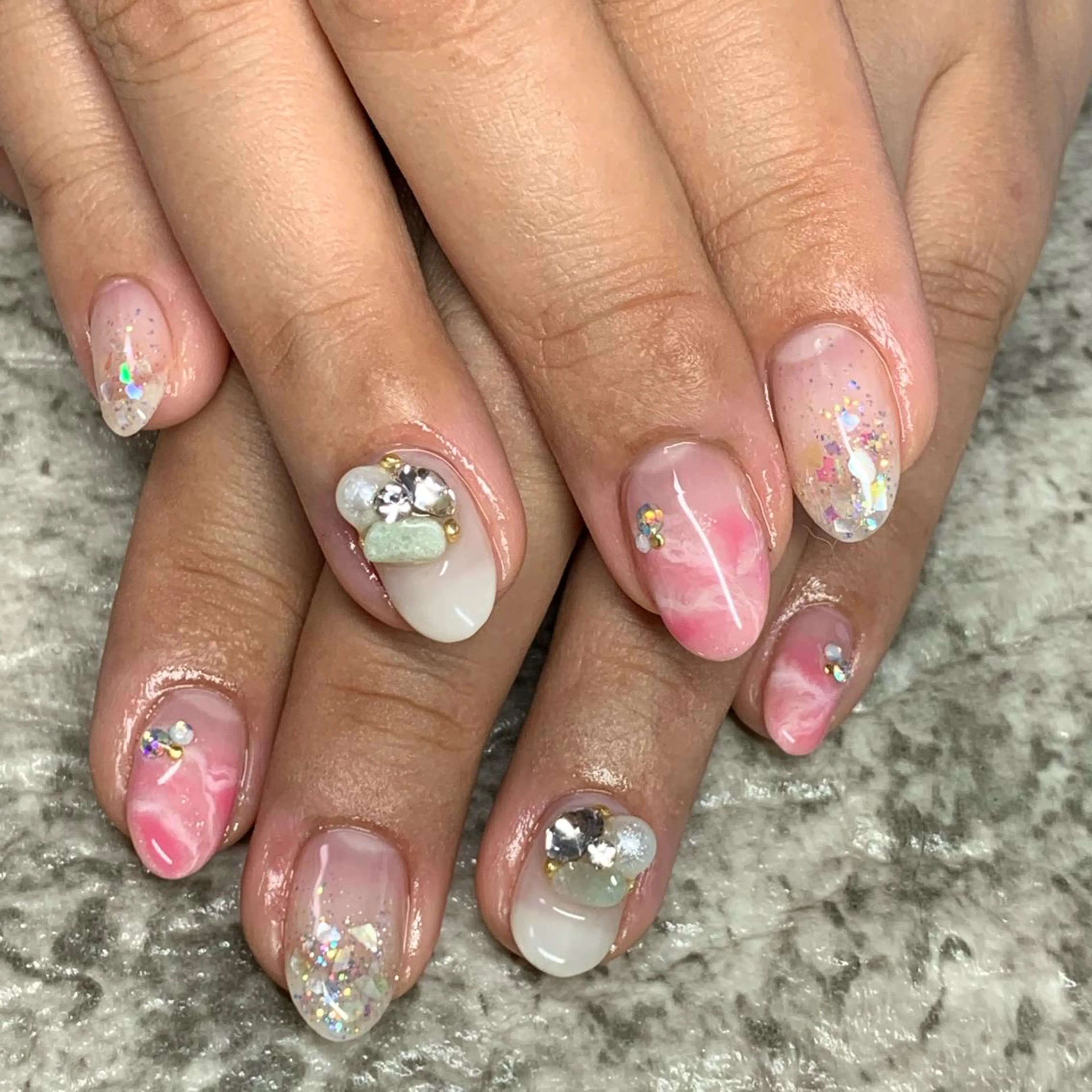 ネイル RuxuryNail ／RiAnnaのネイルデザイン