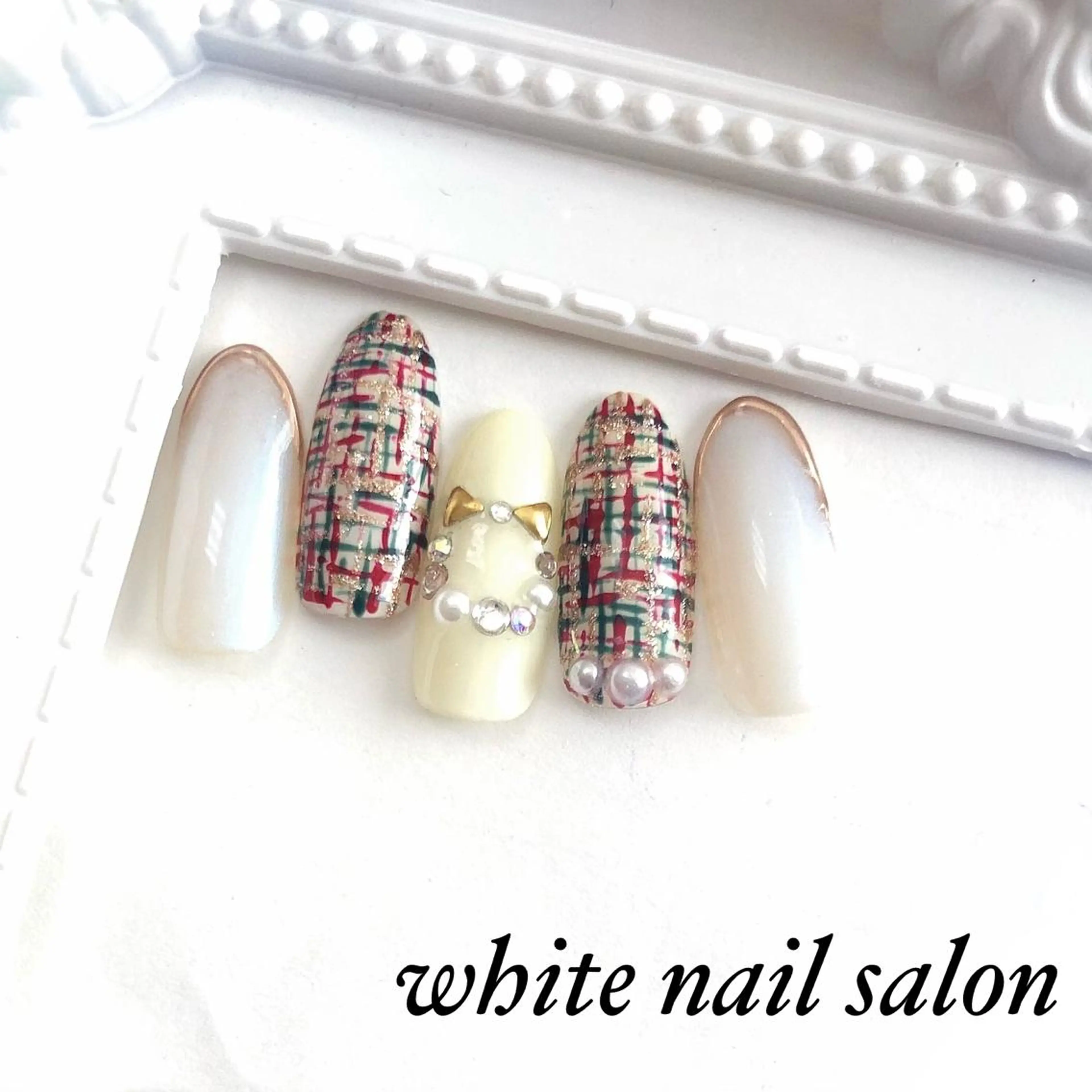 ネイル フットネイル ジェルネイル ハードジェル 持ち込み オフィスネイル ハンドネイル white nail salonのネイルデザイン