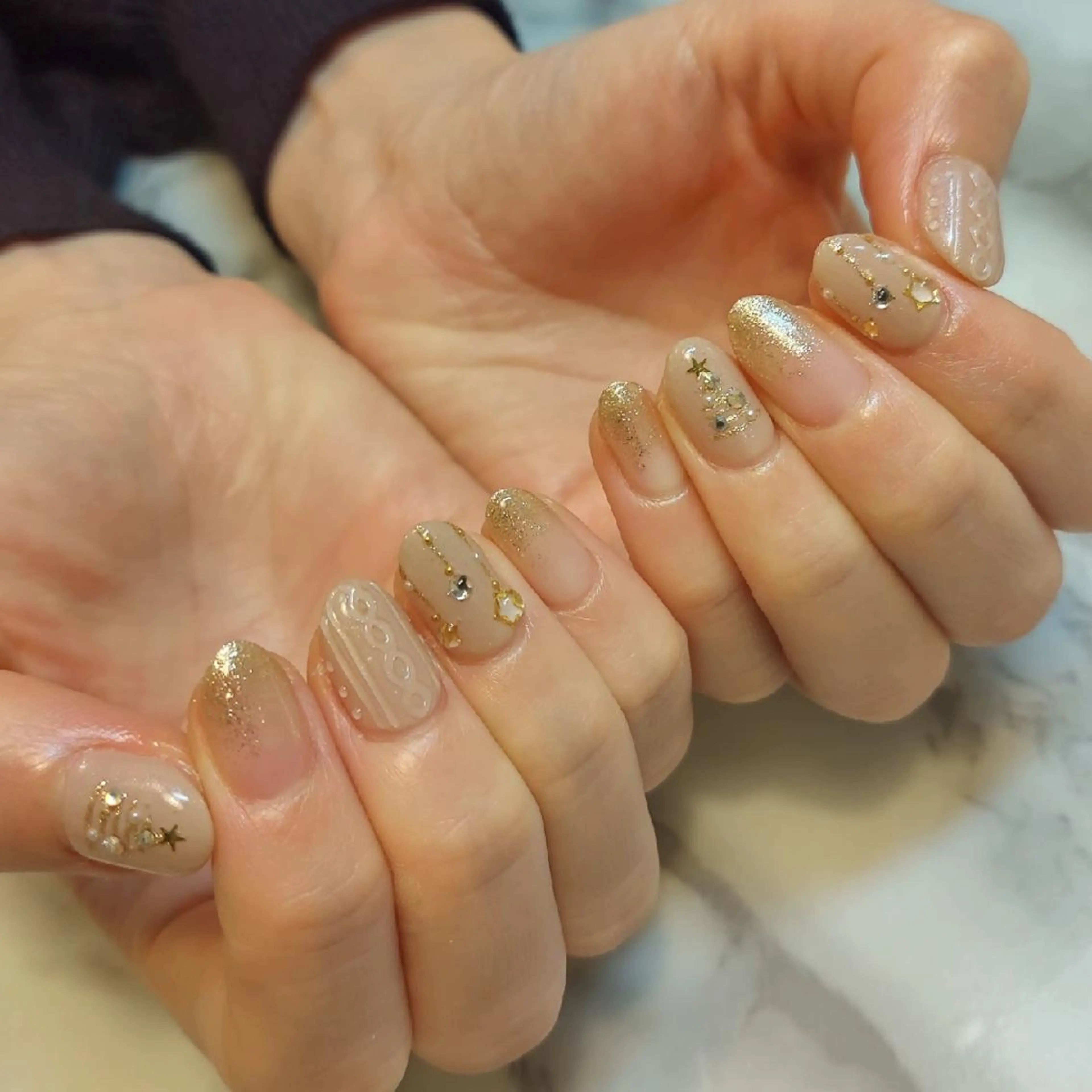 ネイル 冬ネイル クリスマス ジェヌインネイル 河内のネイルデザイン