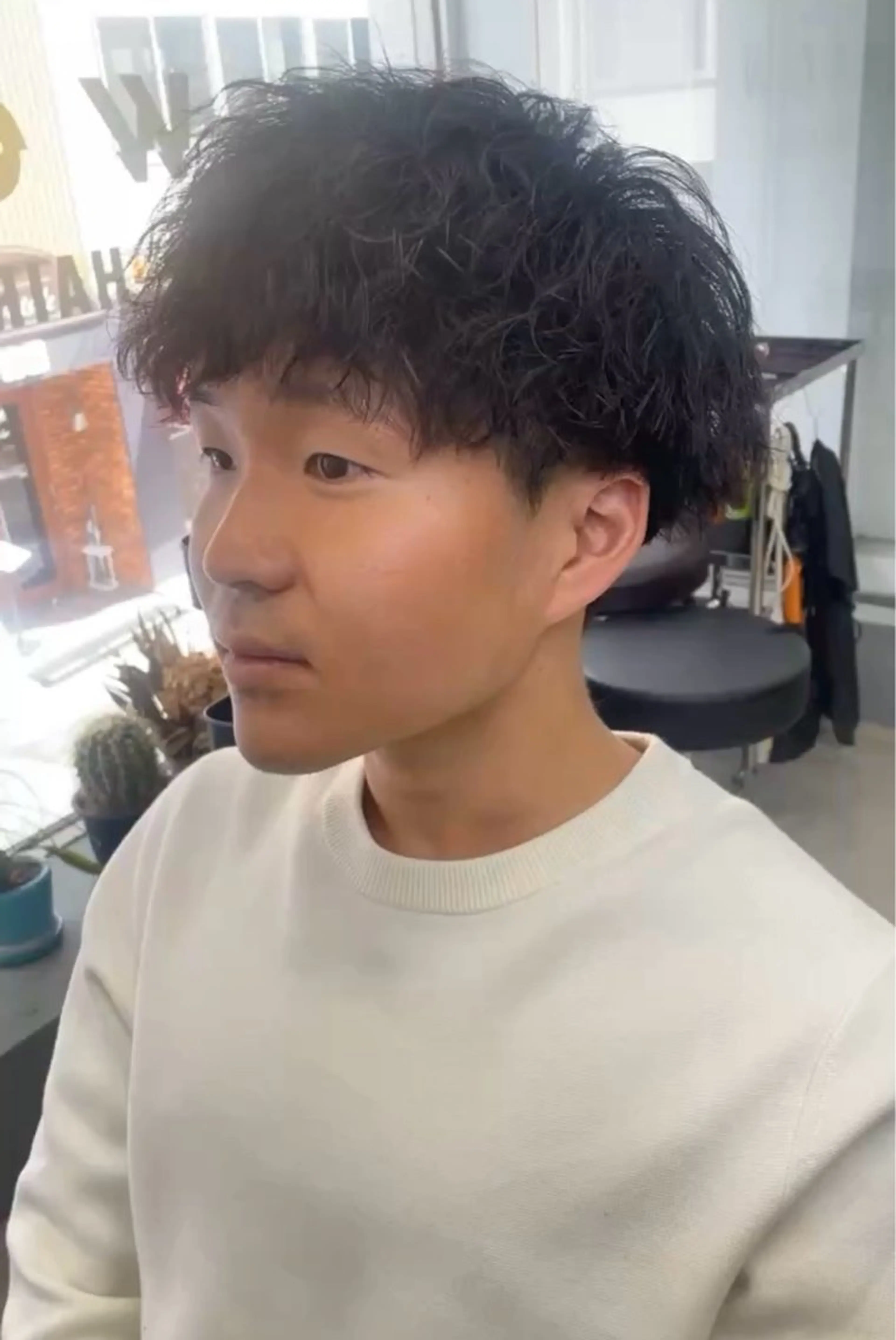 ショート パーマ メンズ カット パーマ メンズ専門サロン wokeのヘアスタイル