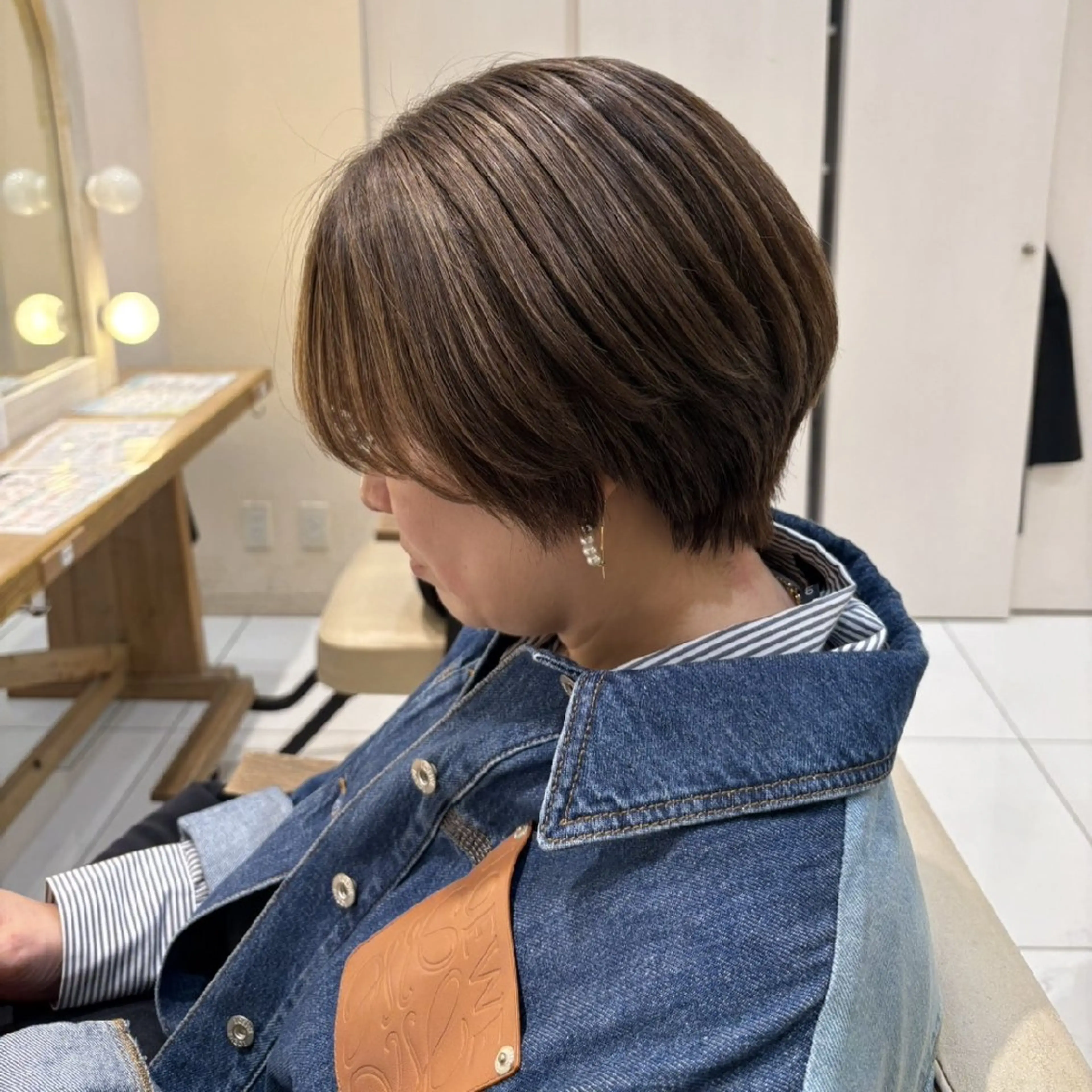 根本白髪染めリタッチ「明るい白髪染めも可」の写真