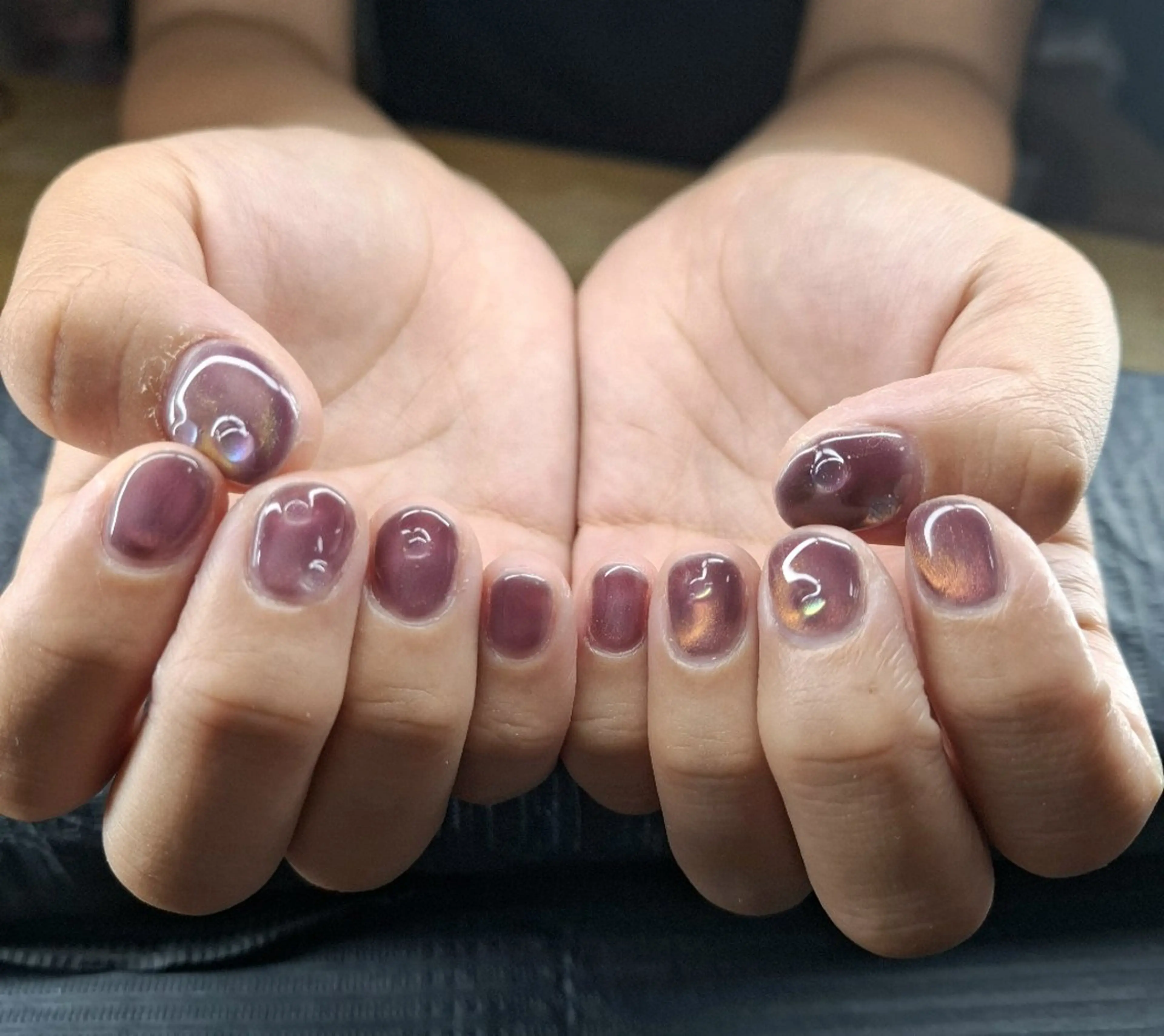 ネイル マグネットネイル ストーンネイル ハンドネイル KURONOSUHAIRDESIGN所属・岡林 えりのネイルデザイン