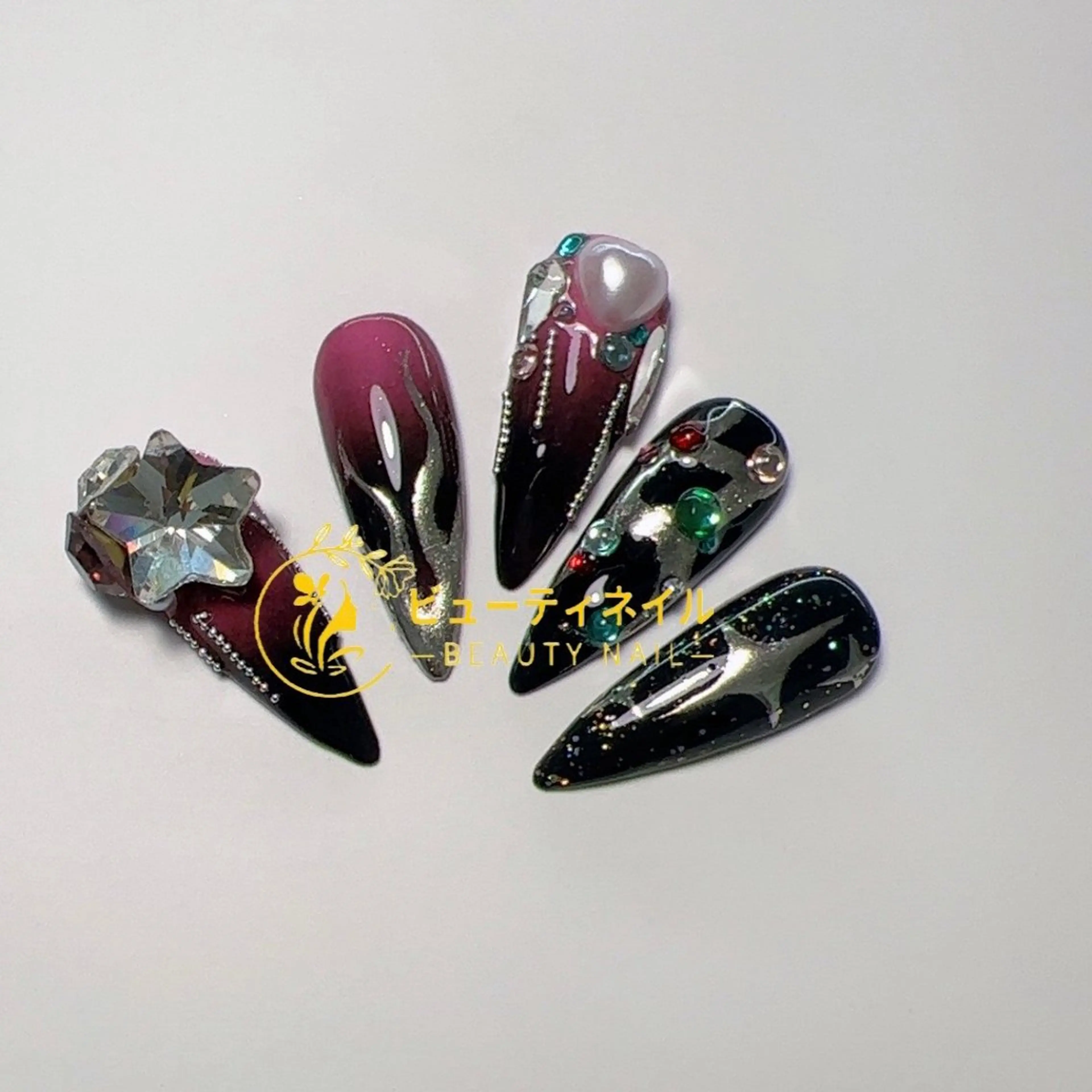 ネイル 長さ出し ジェルネイル Moonstone Salon所属・Moonstone Salonのネイルデザイン