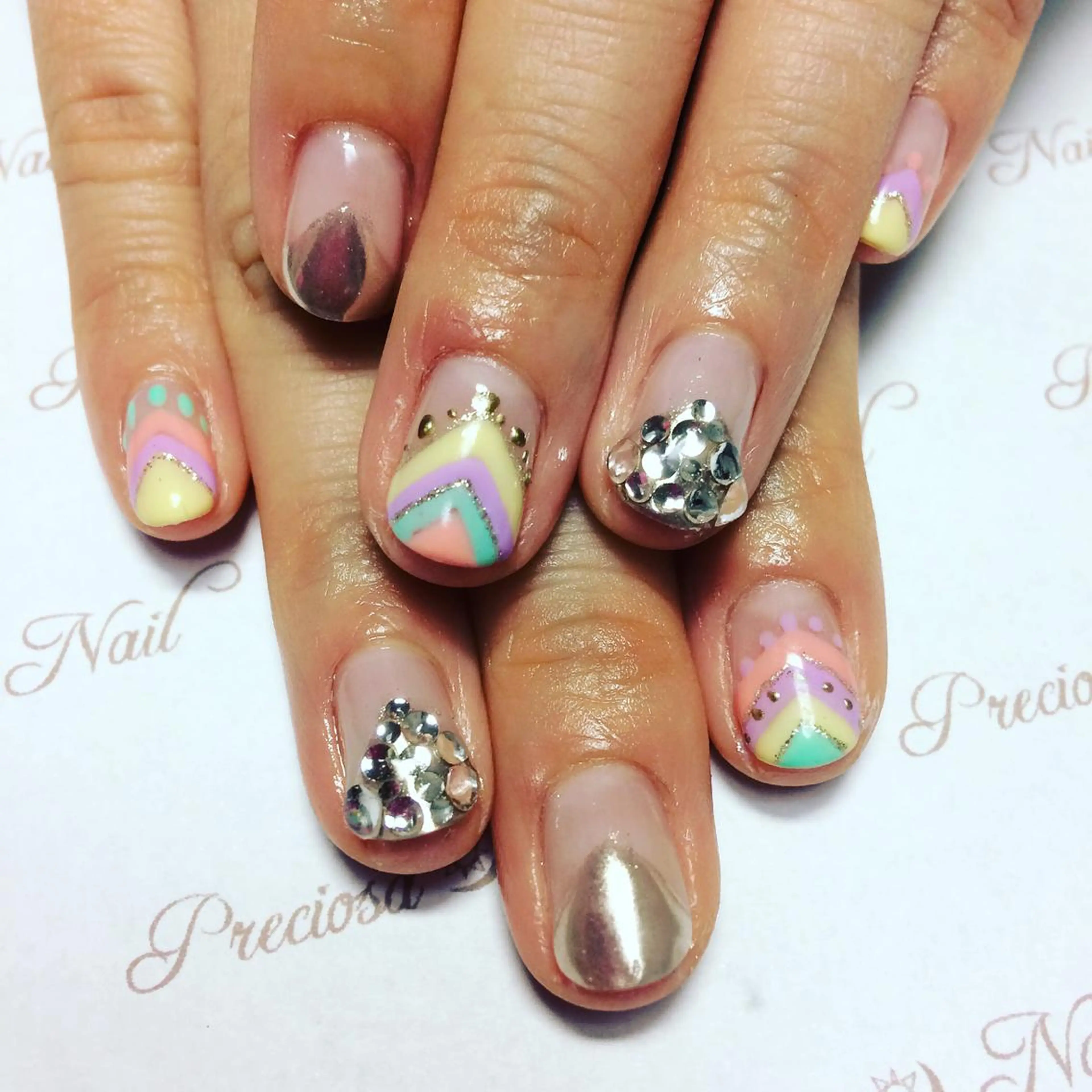 ネイル preciosa.nail所属・久場 晴美のネイルデザイン