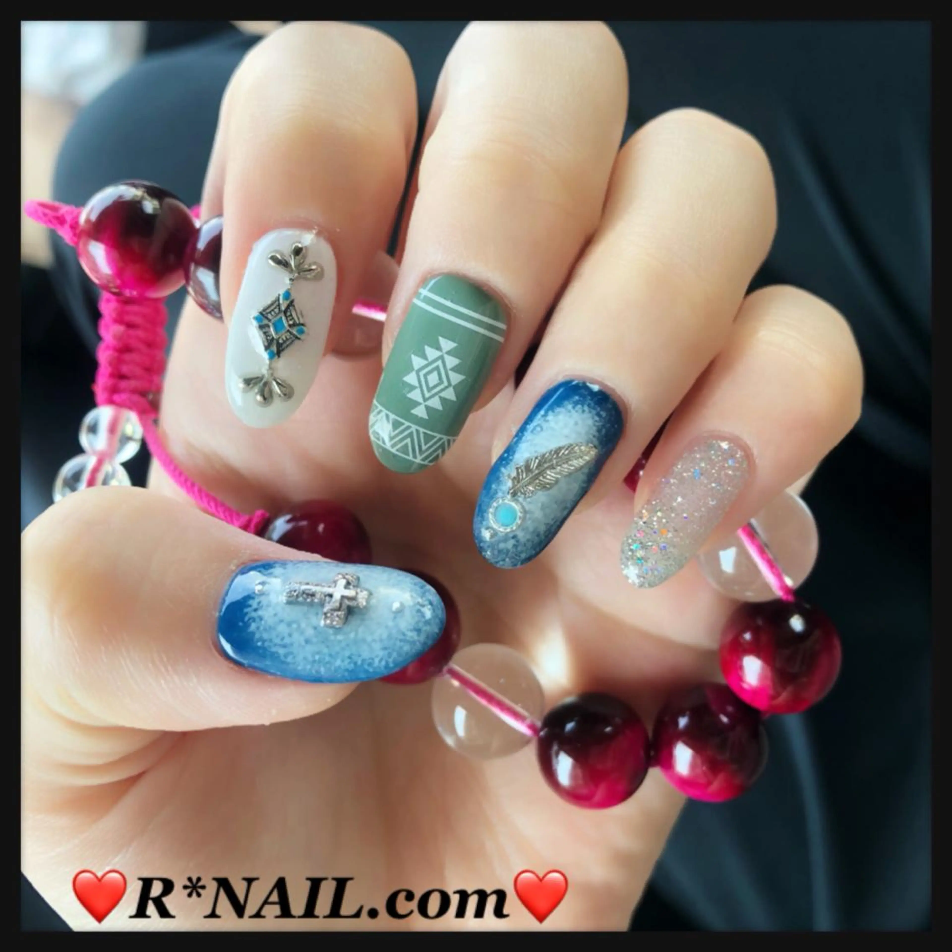 ネイル R*NAIL .comのネイルデザイン