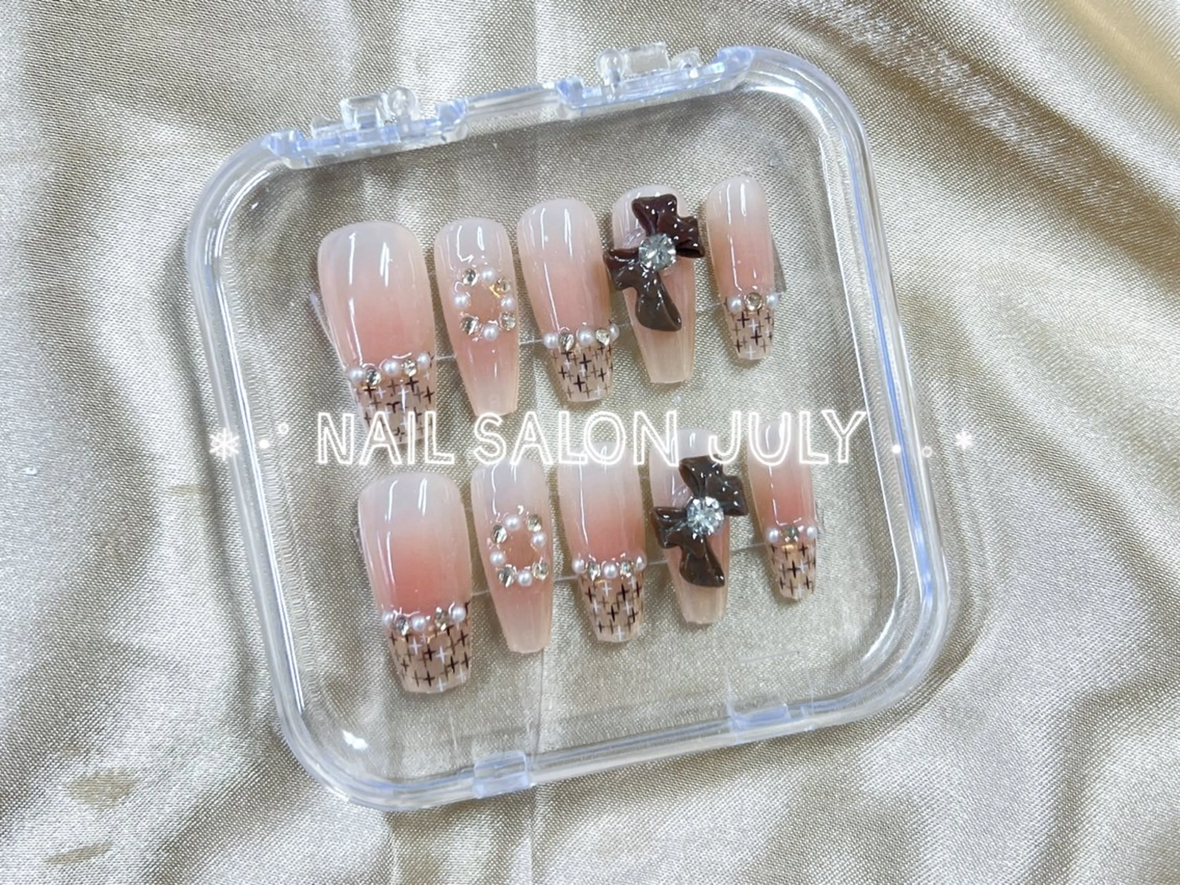 🌟初回ソフトジェルオフ無料🌟ネイルチップ(付け爪)の写真