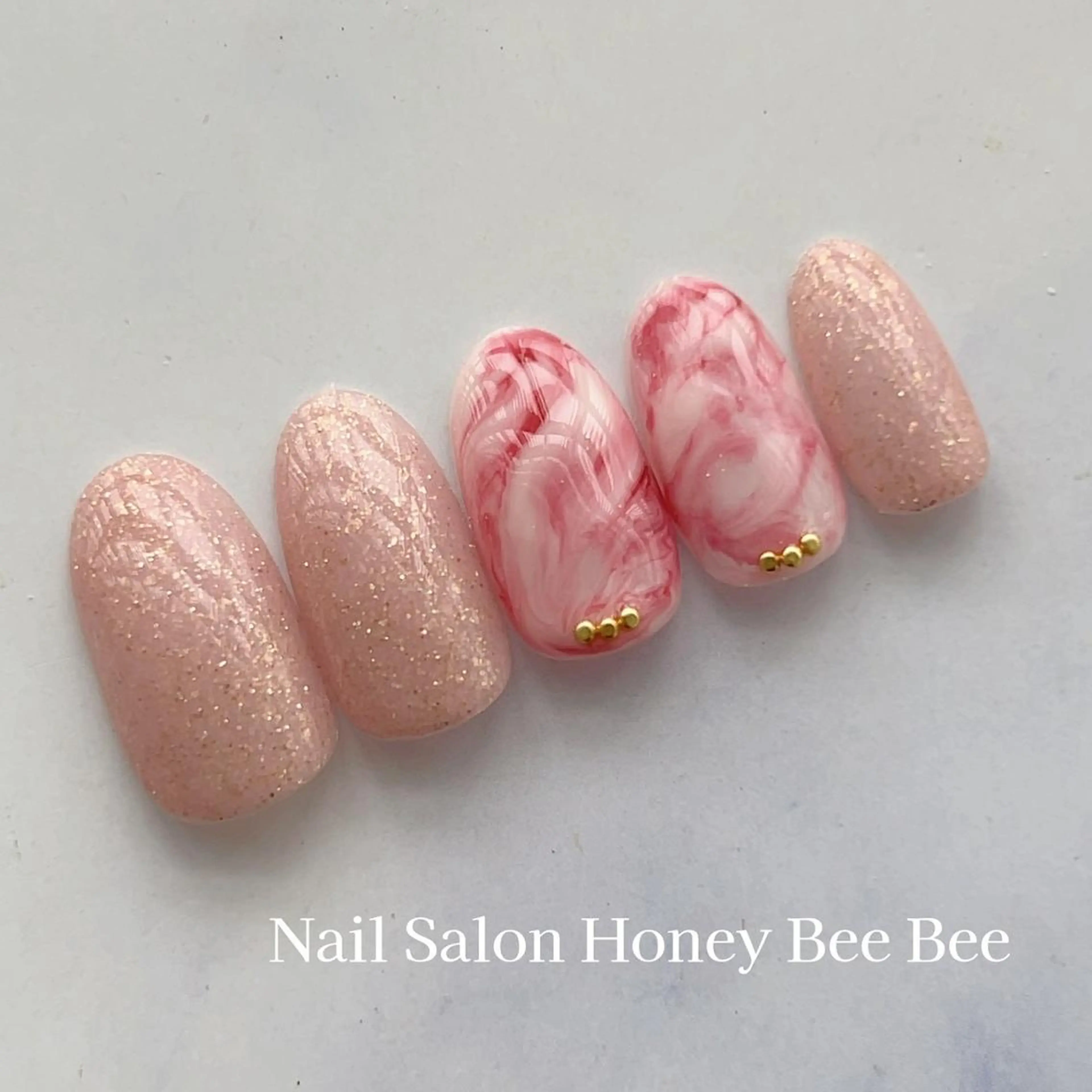 ネイル Nail salon Honey Beeのネイルデザイン