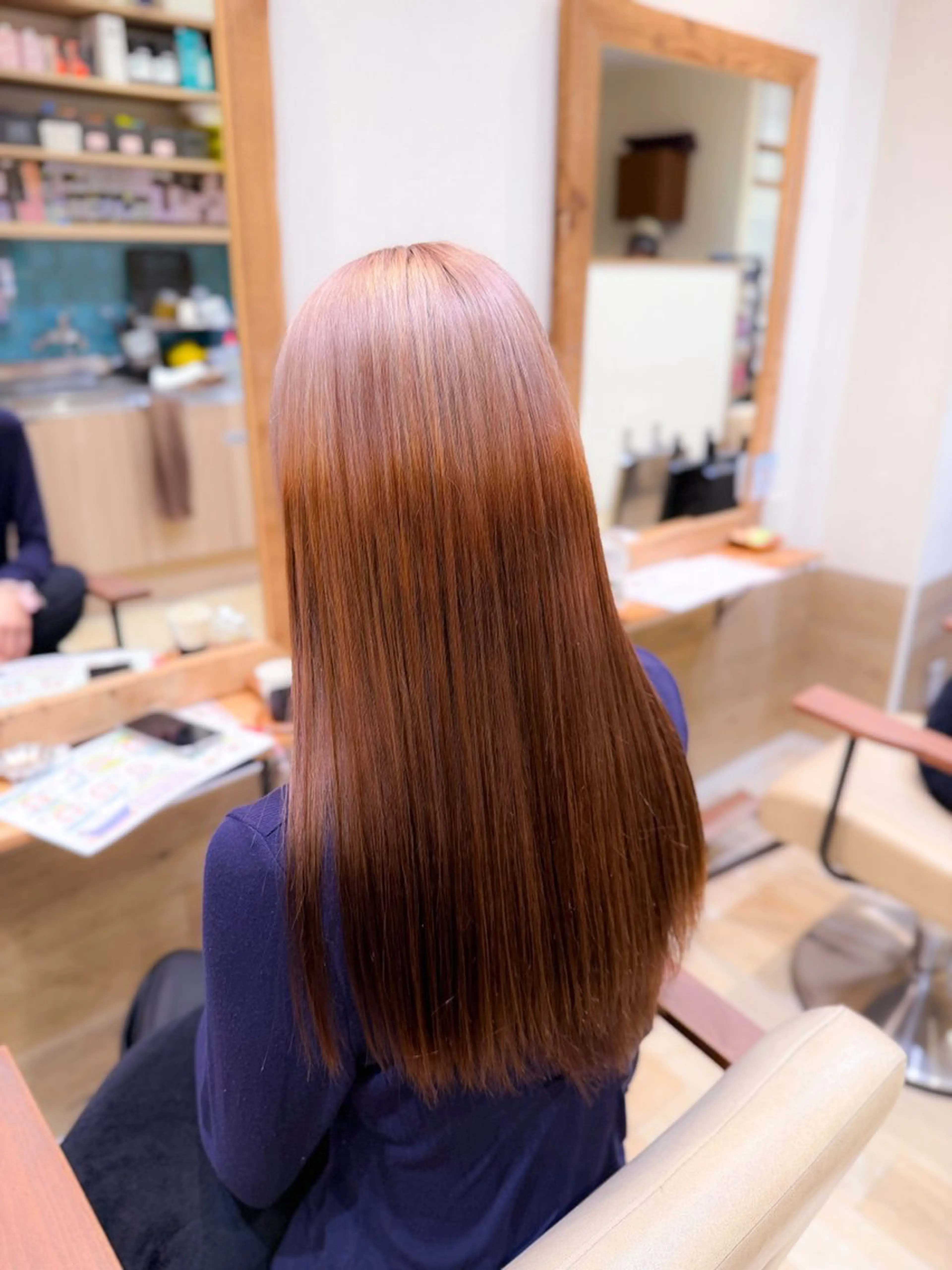 ロング SOU/エクステ /ダブルカラーのヘアスタイル