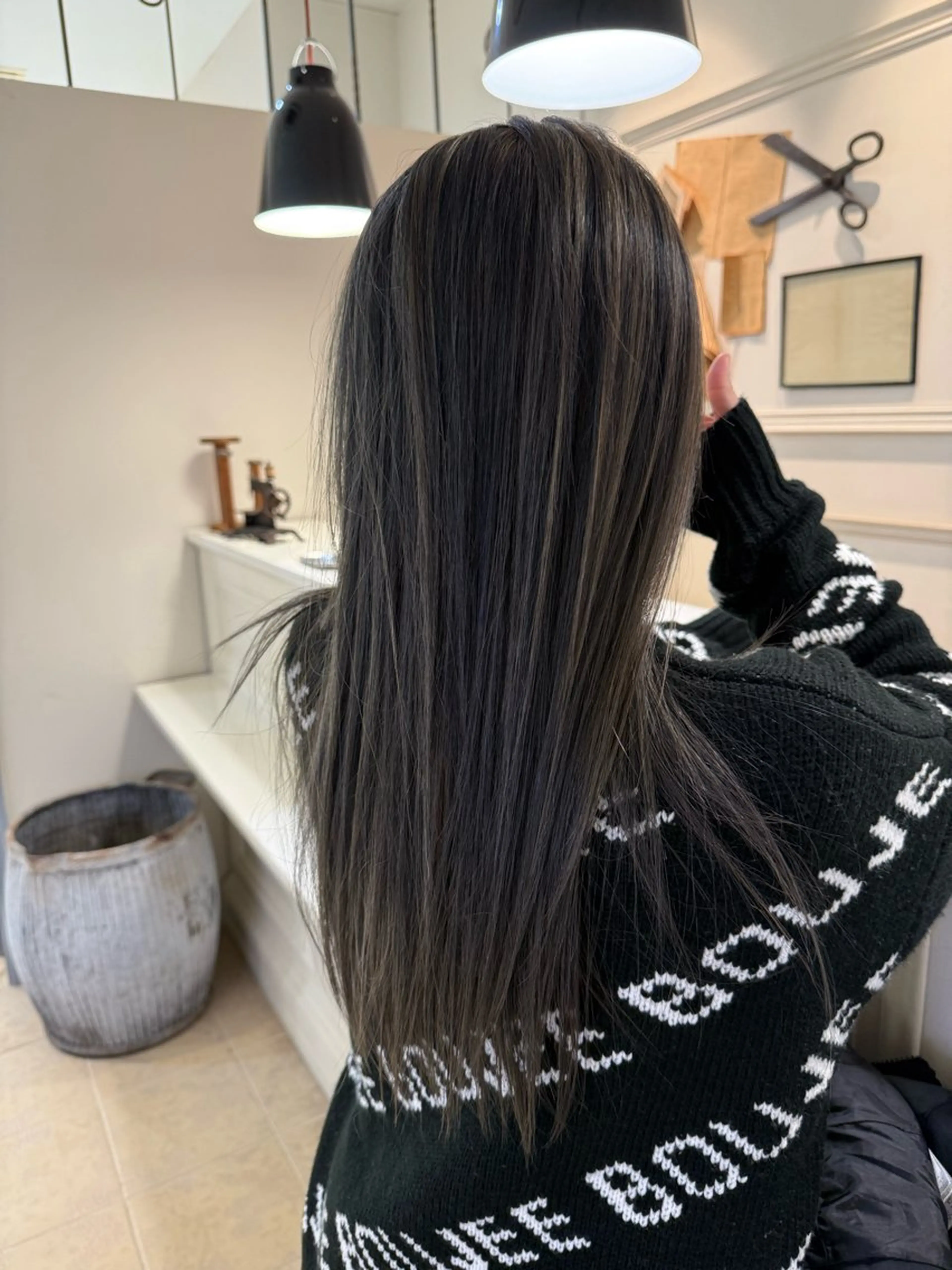 ロング ヘアカラー ✨艶髪／透明感カラー ミユ💜のヘアスタイル