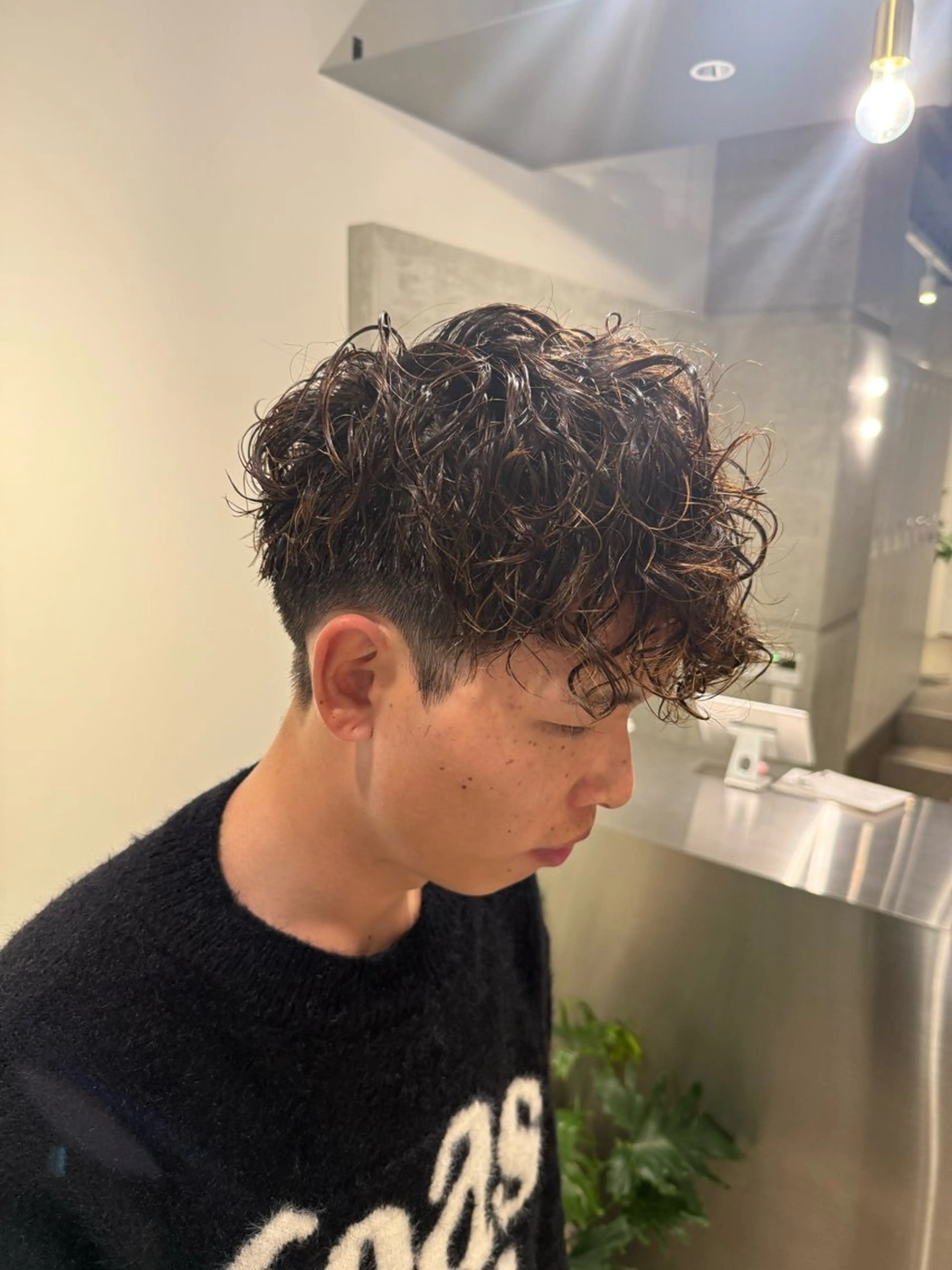 パーマ メンズ スペインカール パーマ トリートメント 暖色カラー🌈／ パーマ🌀／凜太郎のヘアスタイル