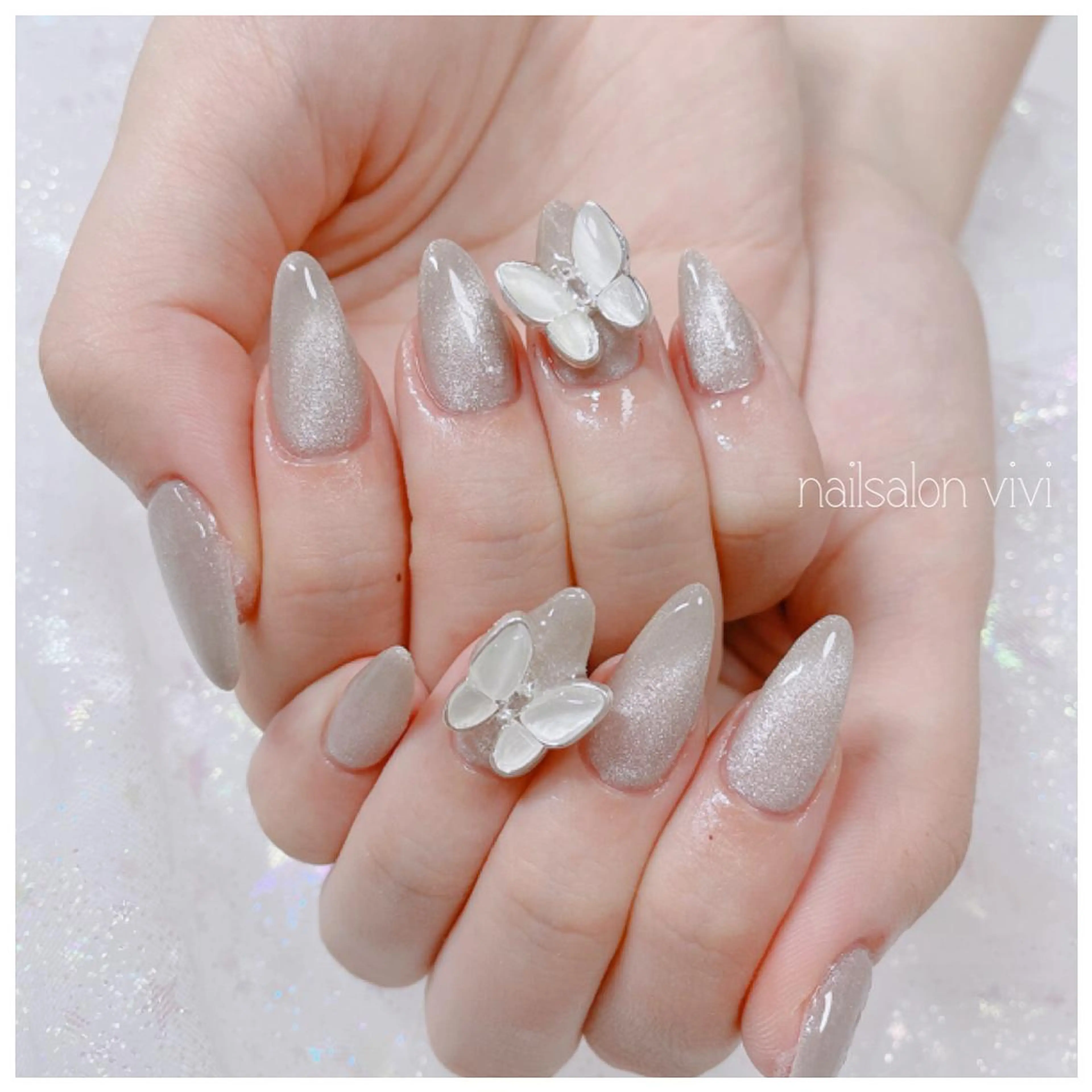 ネイル ＶＩＶＩ nailsalonのネイルデザイン