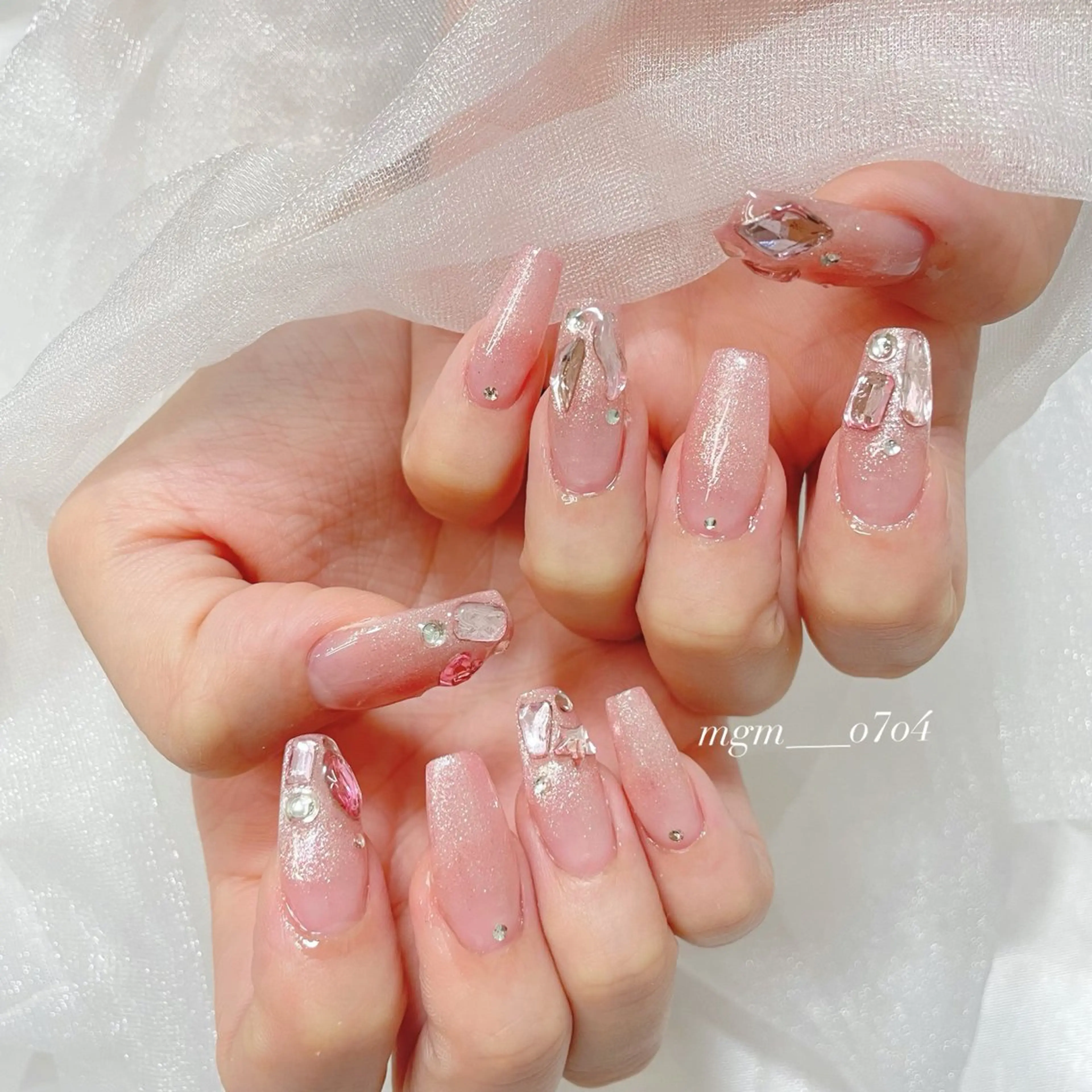 ネイル ハンドネイル ハンドケア MoON...❤︎ MeGuのネイルデザイン