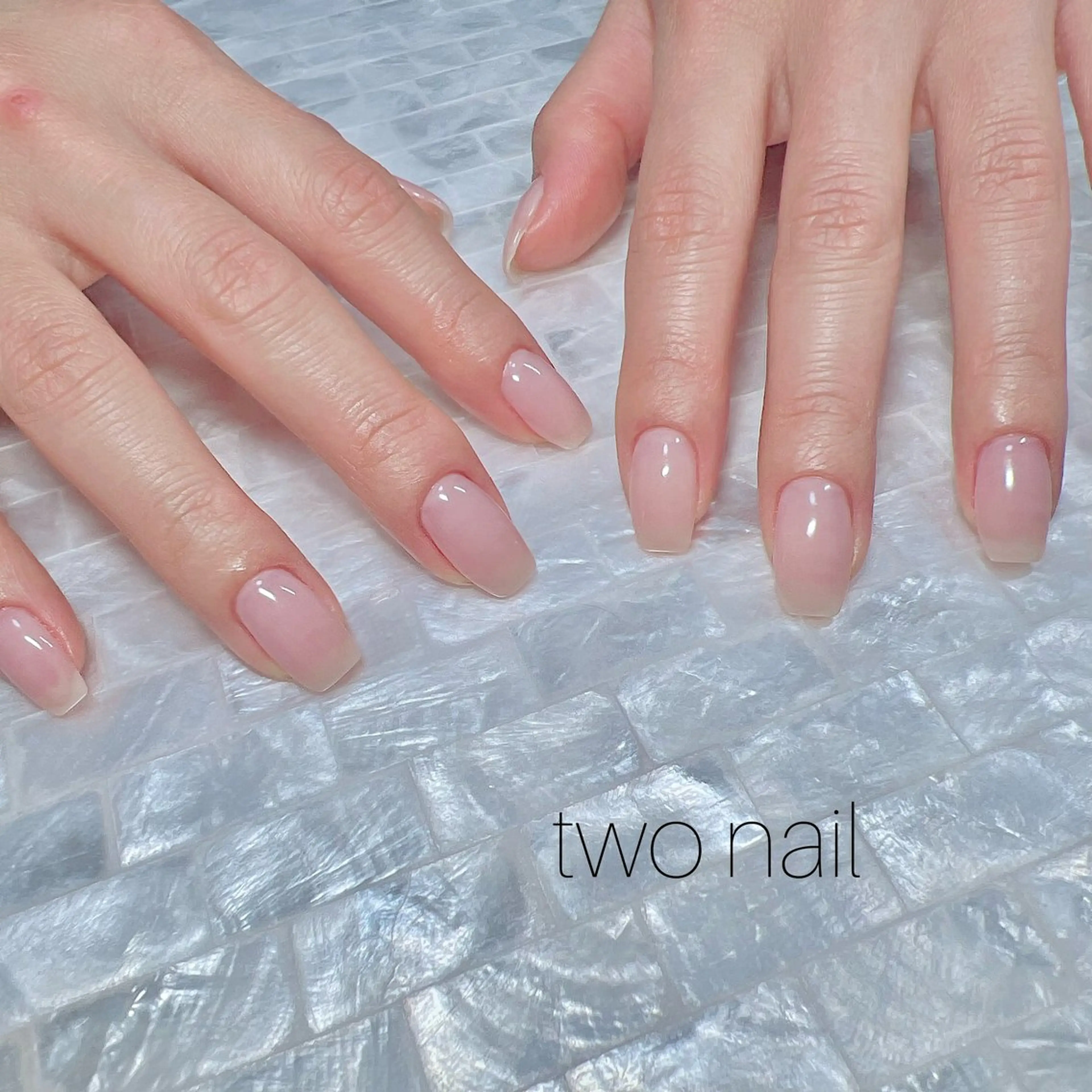 ネイル ネイルチップ ホワイト ハンドネイル two nailのネイルデザイン
