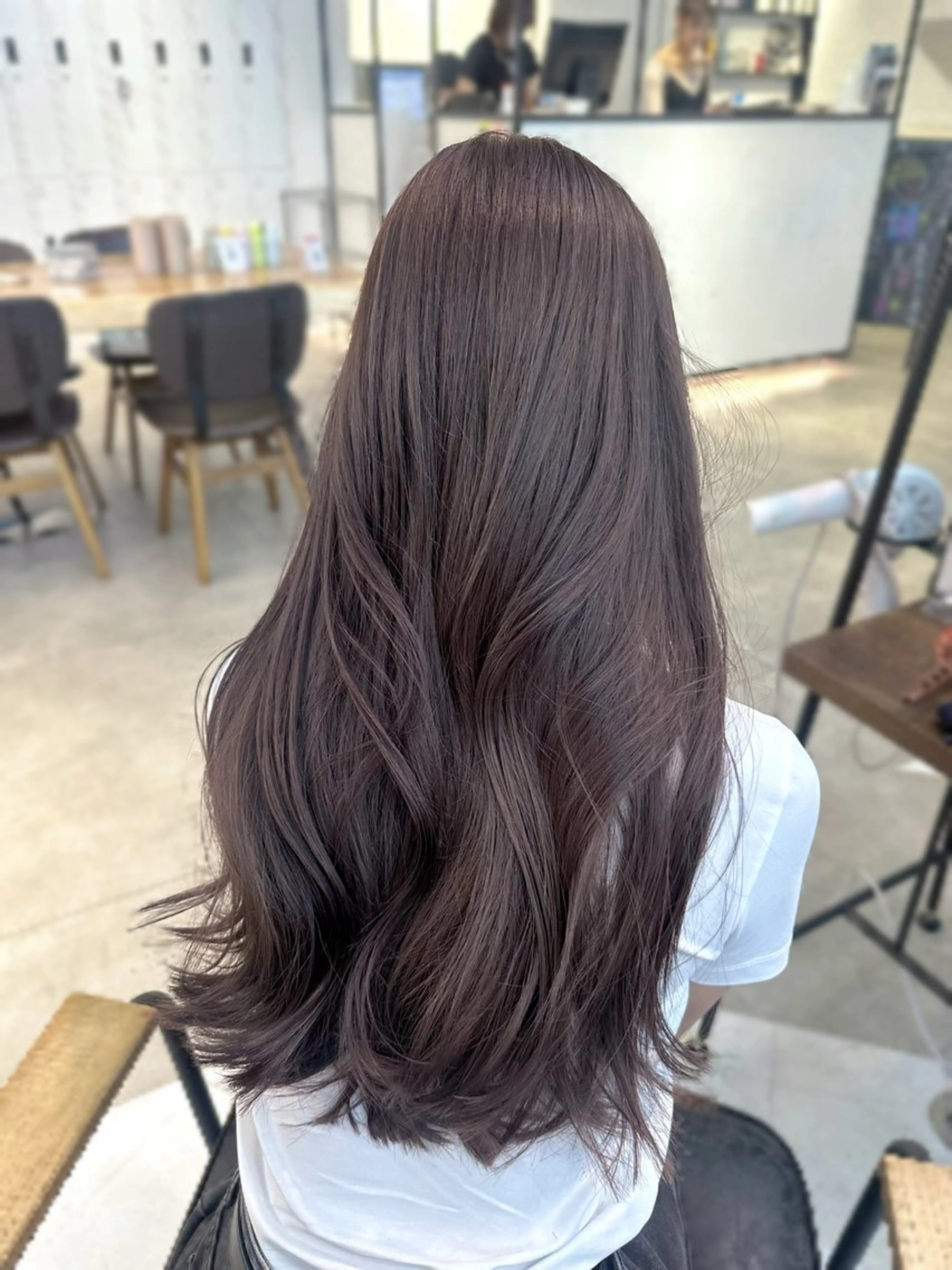 ロング カラー グレージュ ラベンダーカラー ラベンダーグレージュ ラベンダーグレー ヘアカラー 🎀韓国レイヤー特化 🎀ベージュ/ミクのヘアスタイル