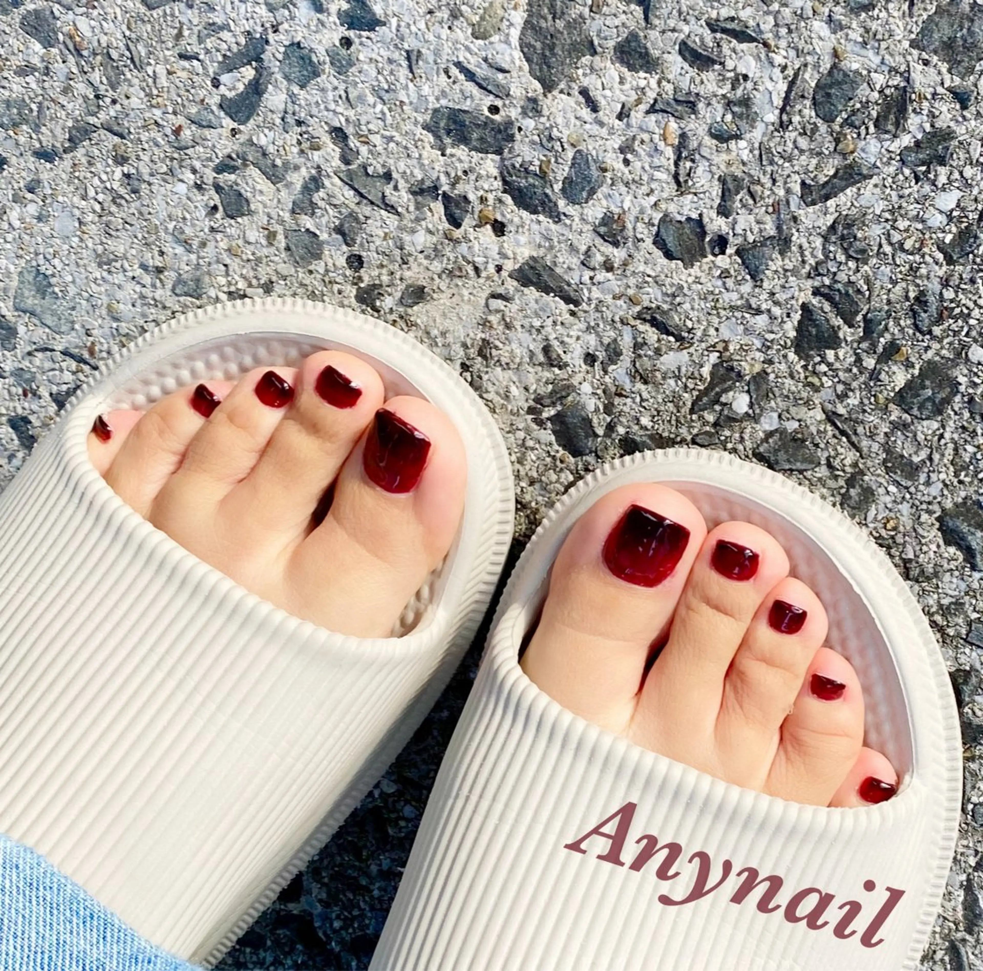 ネイル ブルー フットネイル マグネットネイル 赤色 冬ネイル 岩澤 恵子のネイルデザイン