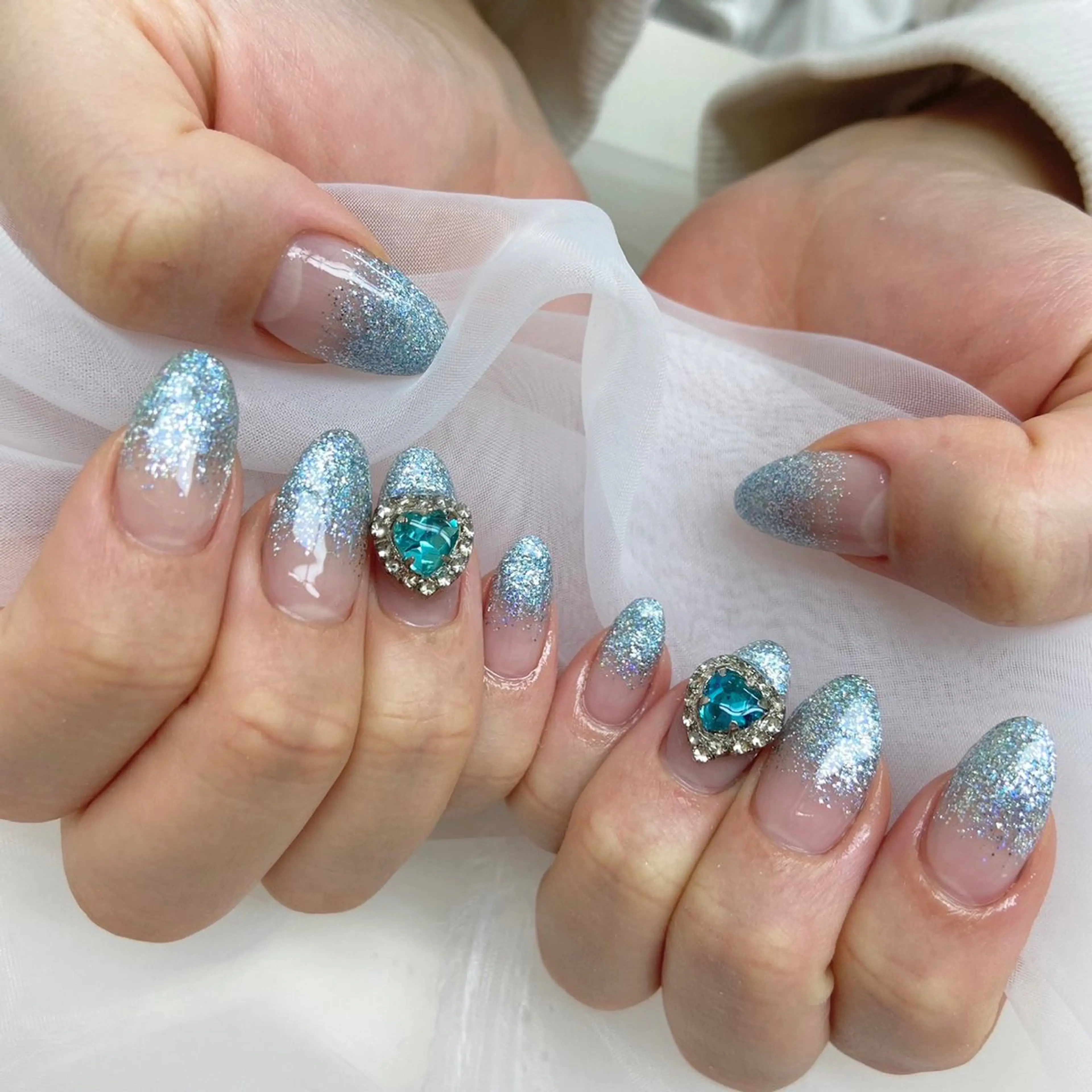 ミディアム ハンドネイル nail jaol池袋店所属・ネイルJaol 池袋のネイルデザイン