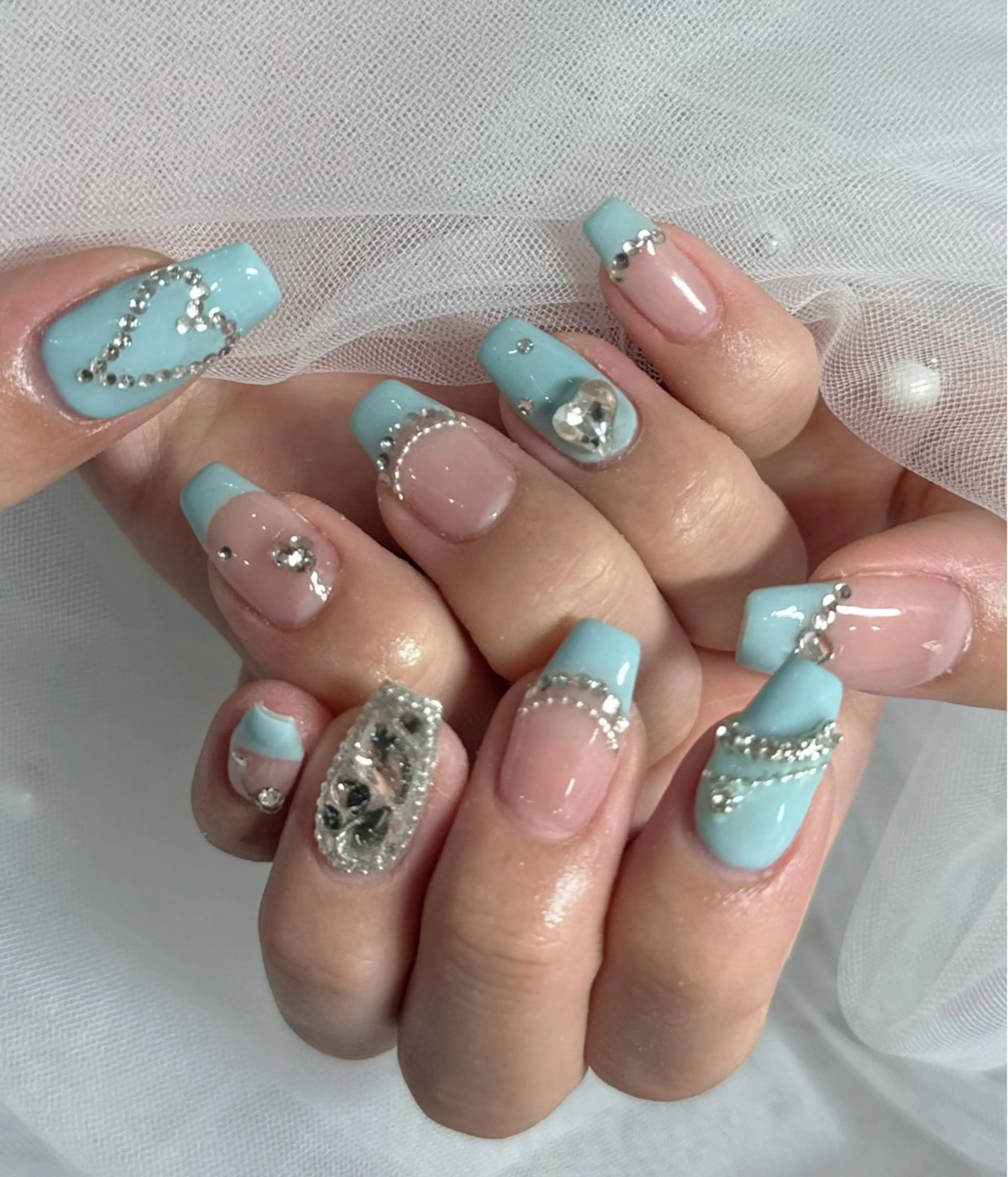 ネイル ハンドネイル LAVISH nanamiのネイルデザイン