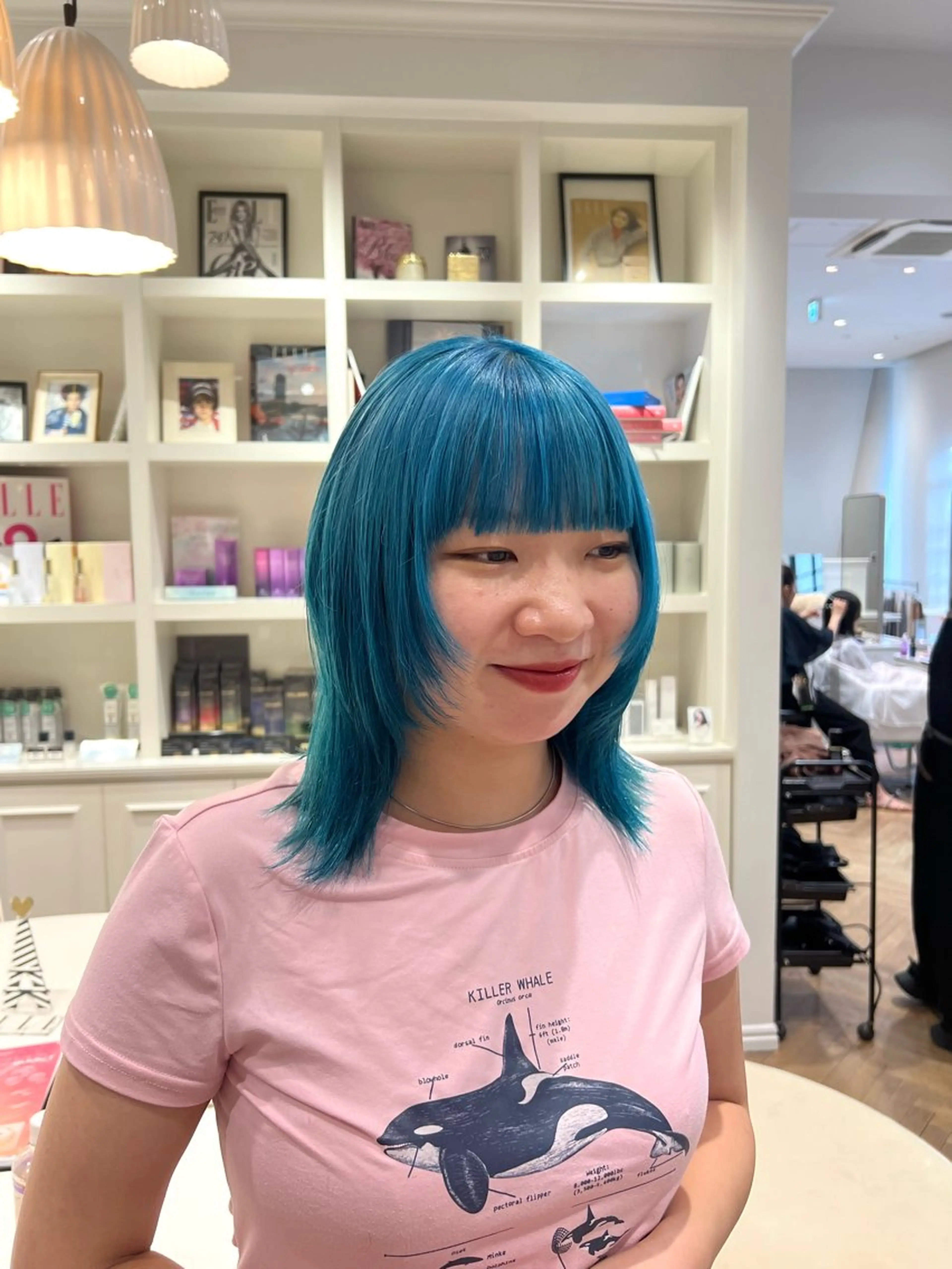 ミディアム カラー ブルーカラー カット ヘアカラー 似合わせ/レイヤー 💟SAEのヘアスタイル