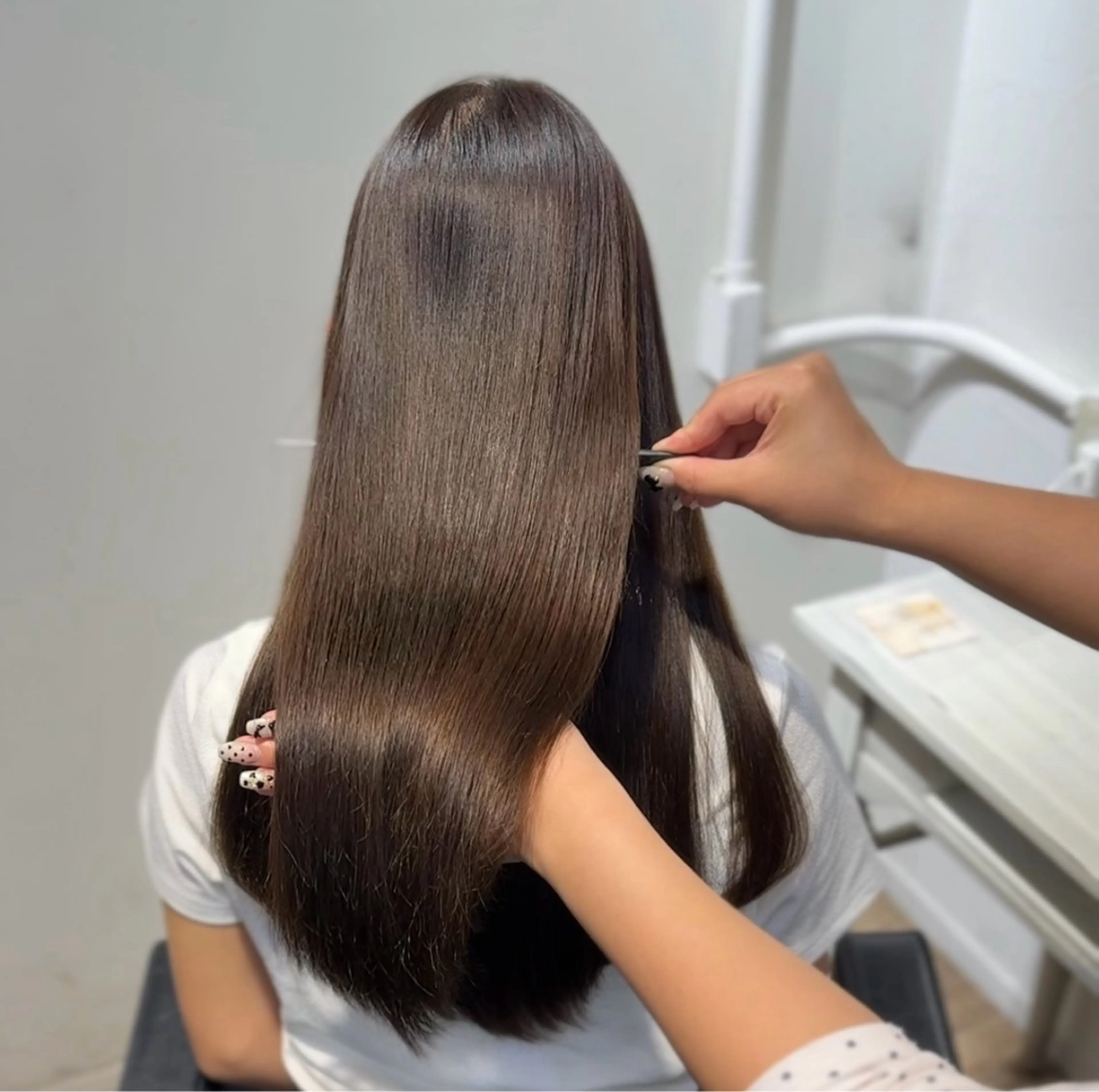 ロング ヘアカラー 縮毛矯正 髪質改善特化／透明感 カラー／ＡＫＡＮＥ♡のヘアスタイル