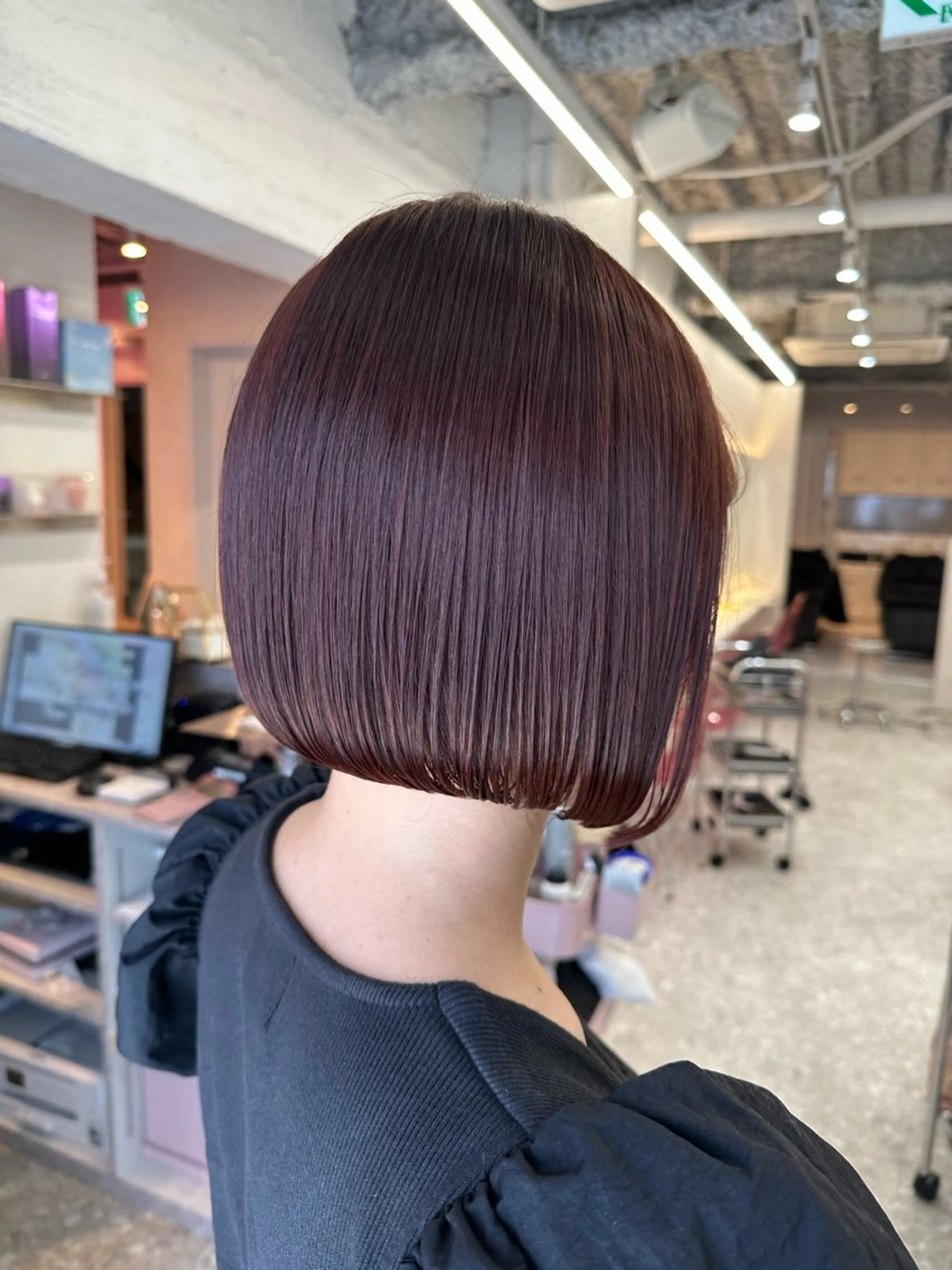 ミディアム シールエクステ エクステ 顔周りカット 髪質改善 韓国風ヘア カット ヘアカラー 縮毛矯正 新宿/韓国レイヤー/ 髪質改善/佐藤航のヘアスタイル