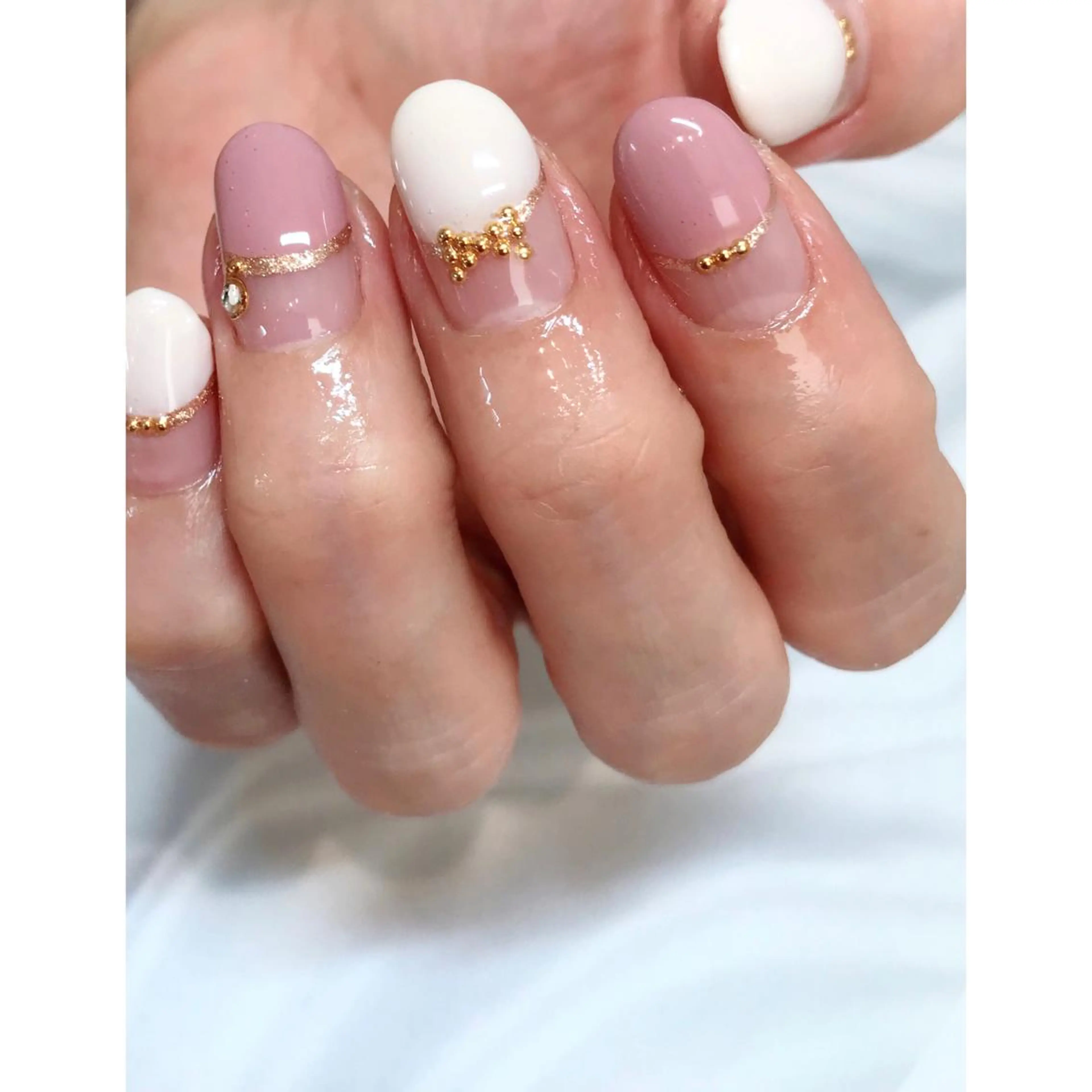 ネイル フレンチネイル 三村 綾のマツエク・マツパデザイン