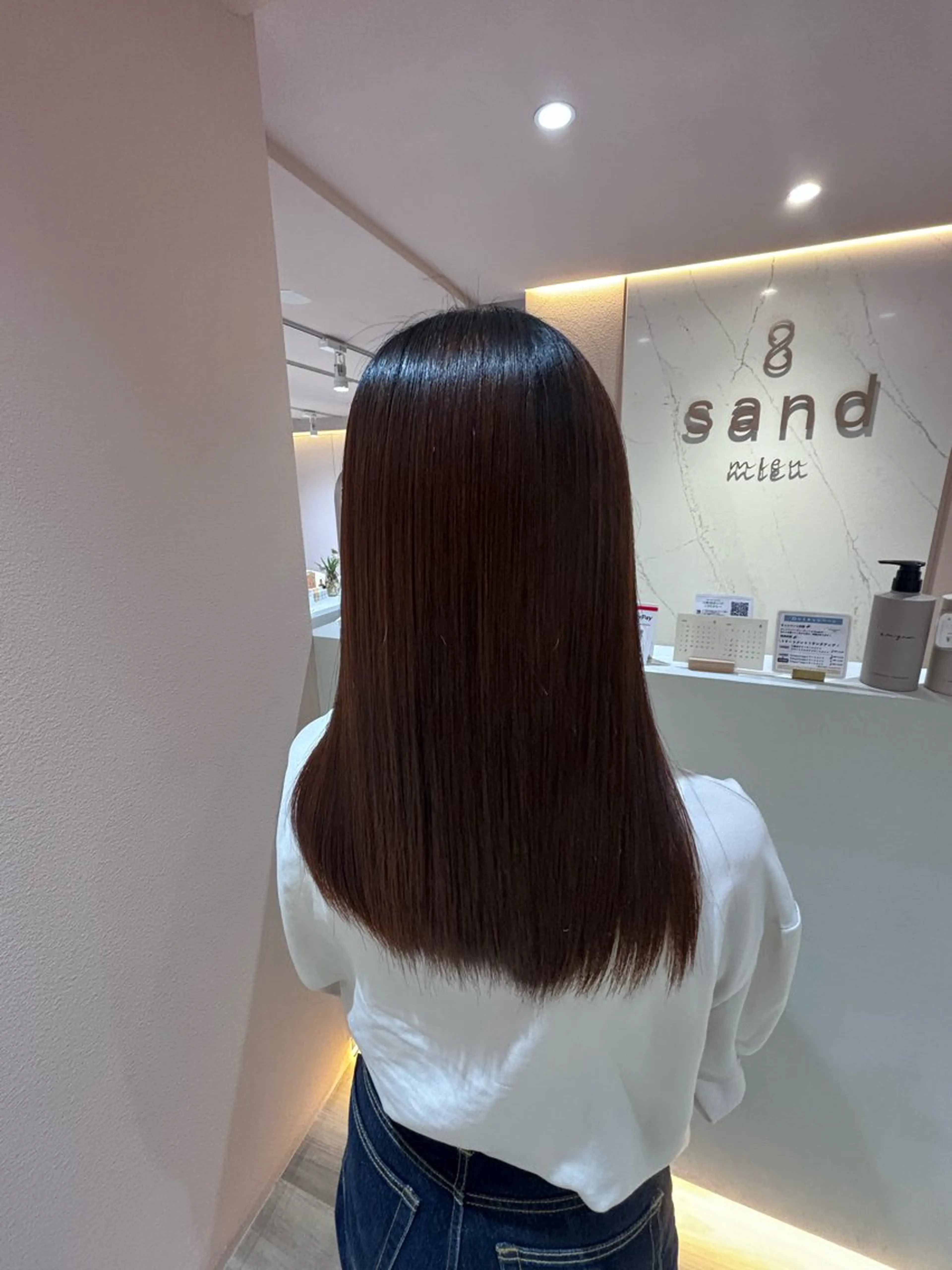 セミロング くせ毛 sand clear所属・戸森 manakaのヘアスタイル