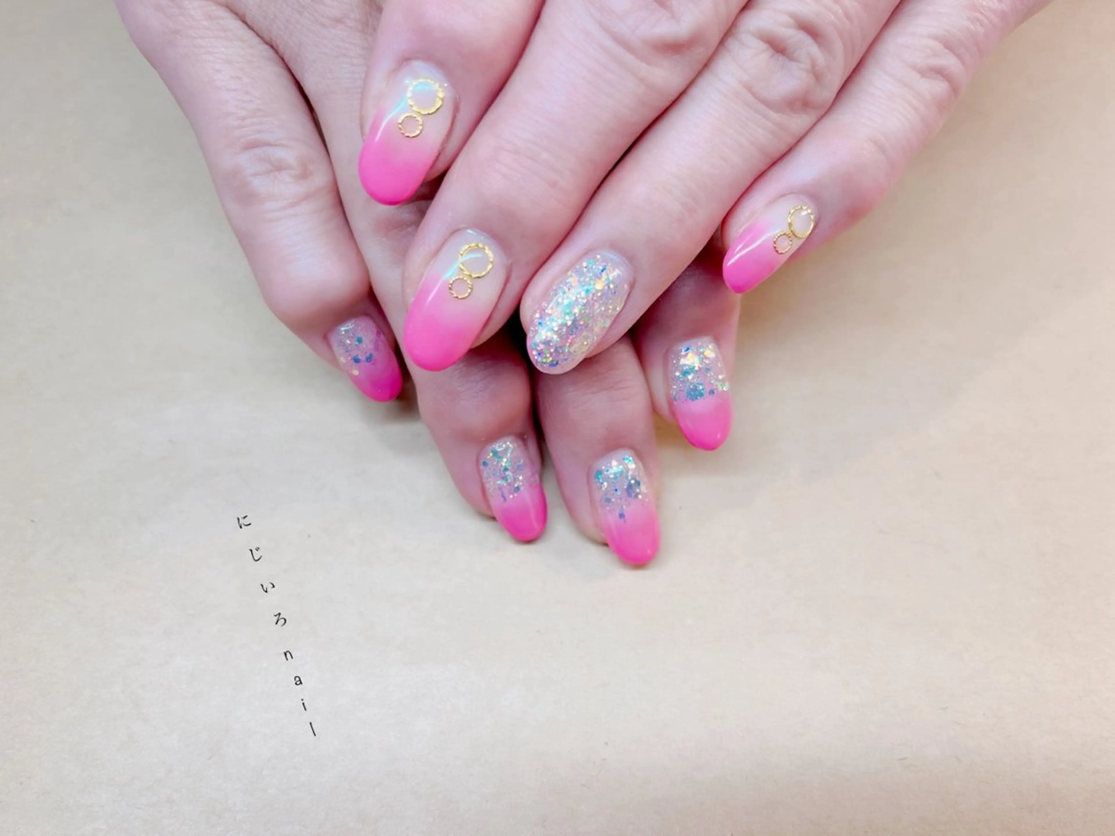 ネイル にじいろ nailのネイルデザイン