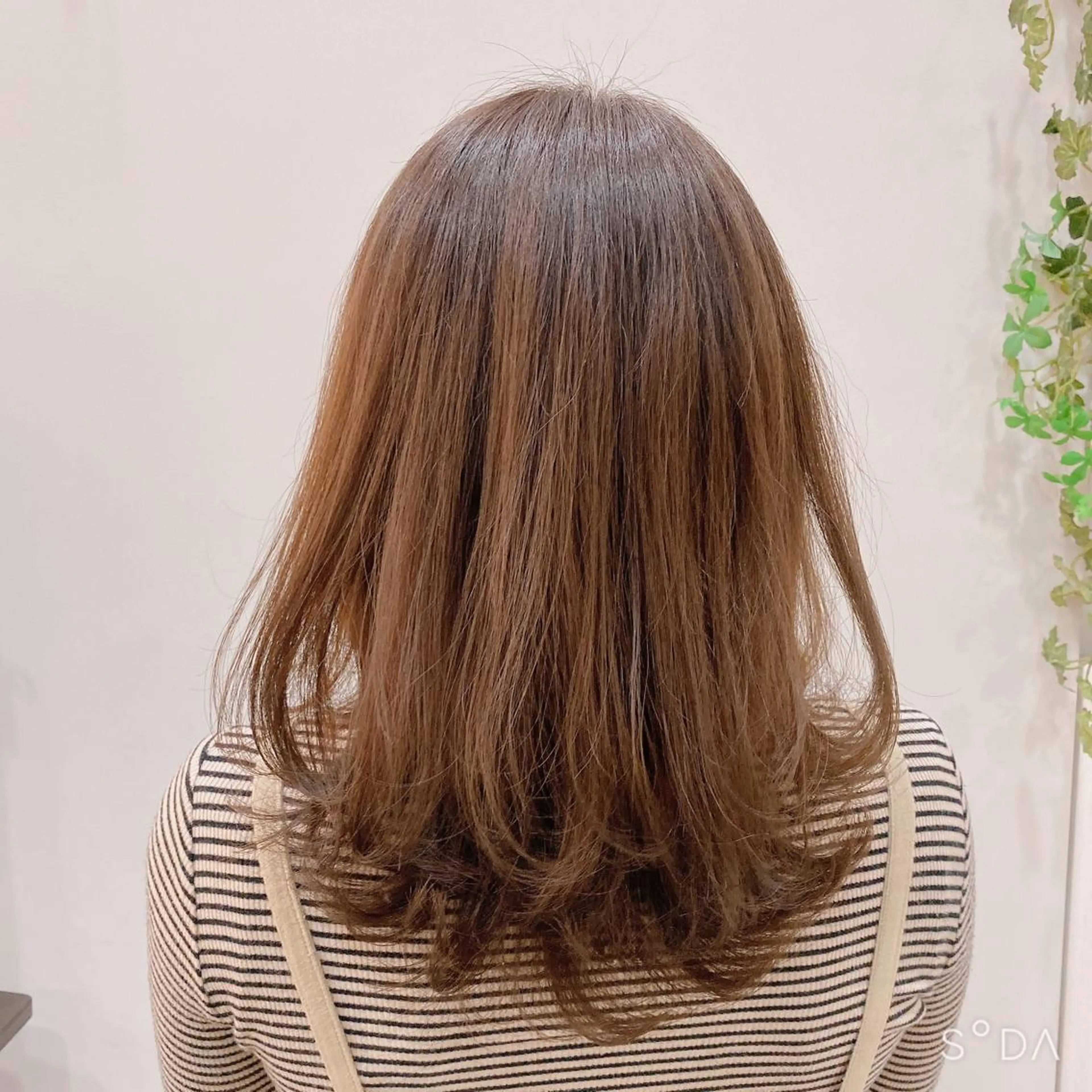 ロング カラー ハイトーン×デザイン 🪽🫧HIKARIのヘアスタイル