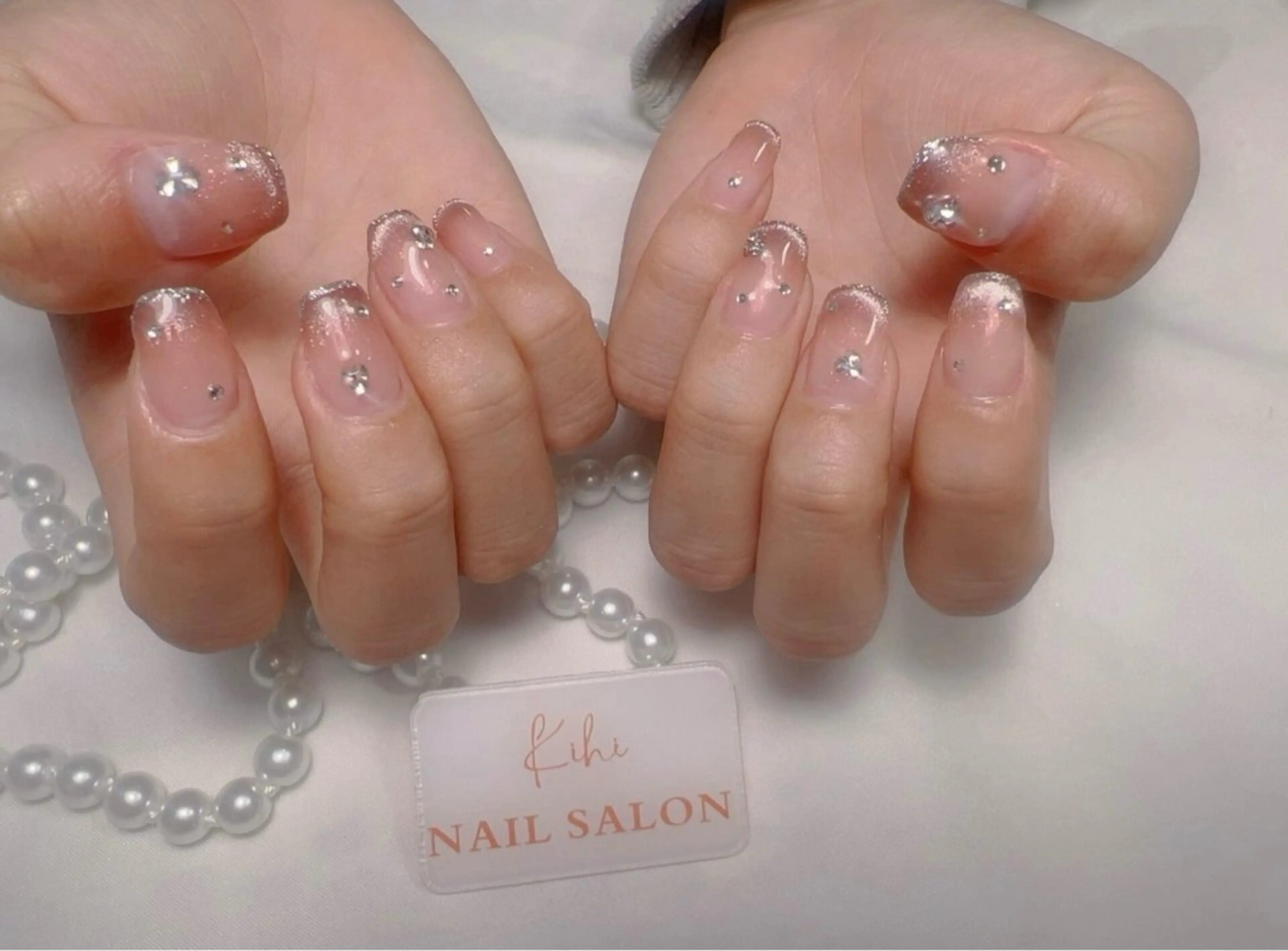 ネイル フレンチネイル ジェルネイル グラデーション キラキラネイル 韓国ネイル 清水 ユナのネイルデザイン