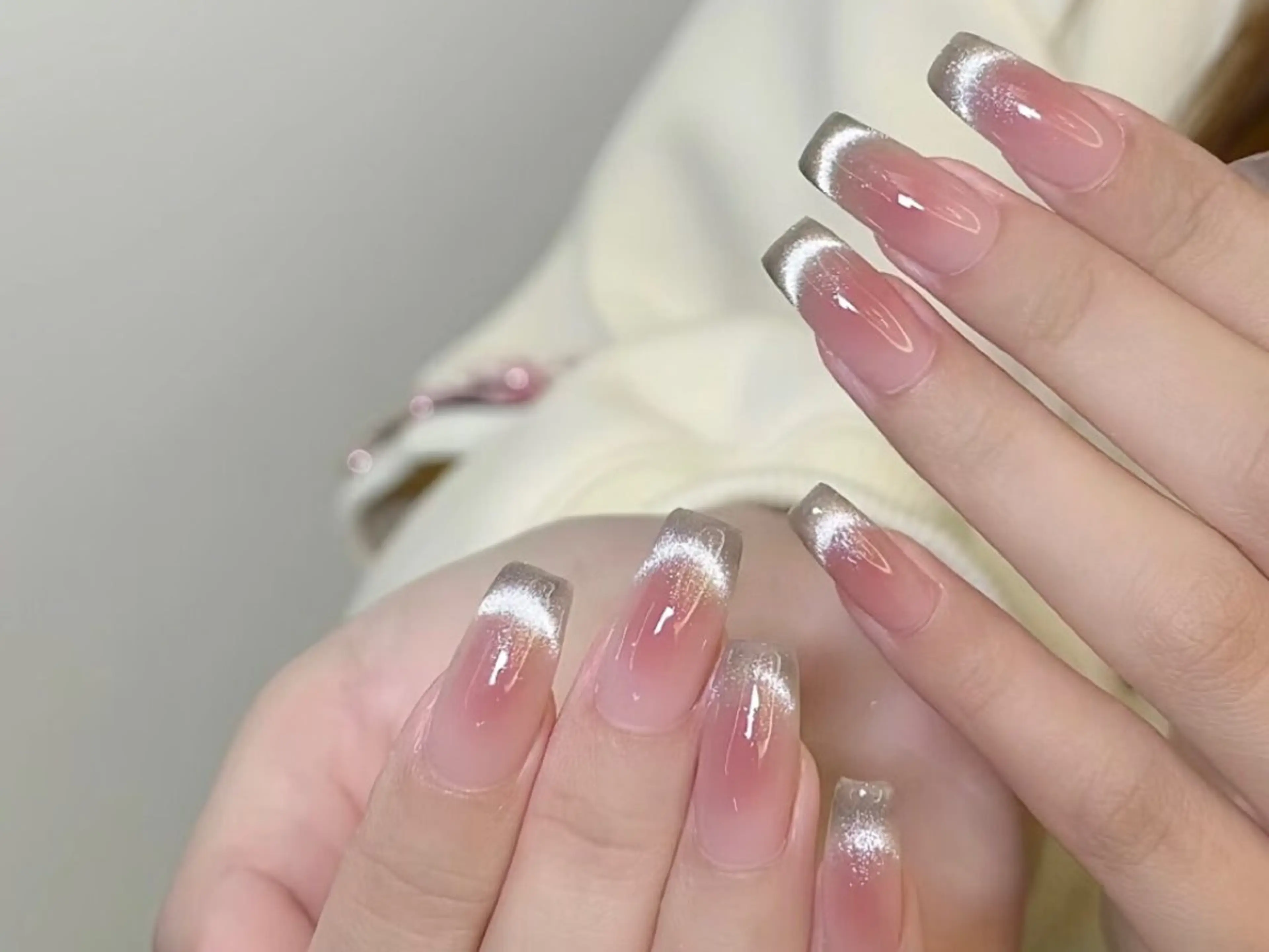 ネイル チークネイル Tinicoo Yuki ❄️のネイルデザイン