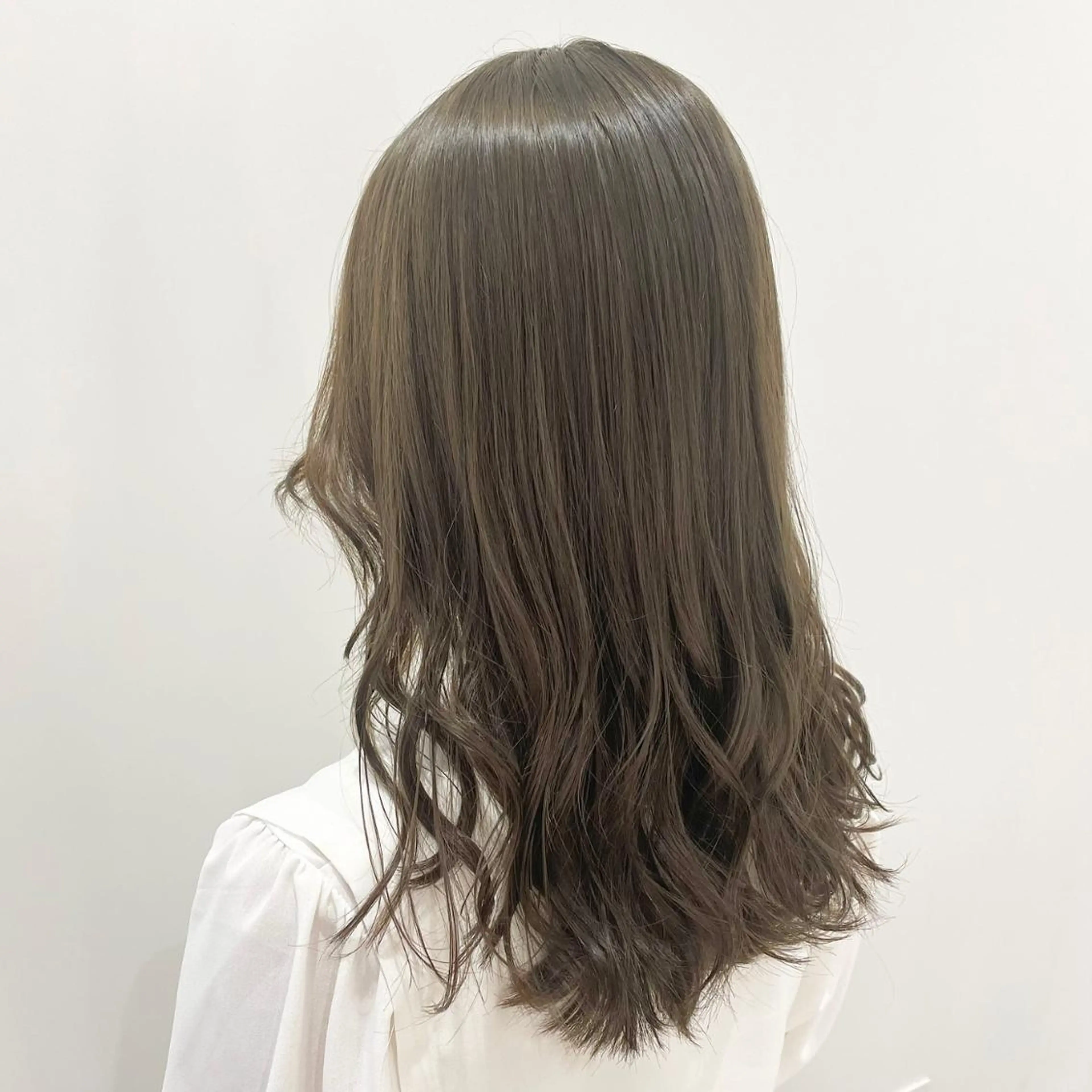 ロング カラー カット ヘアカラー トリートメント 🎀透明感カラー🎀 mikaのヘアスタイル