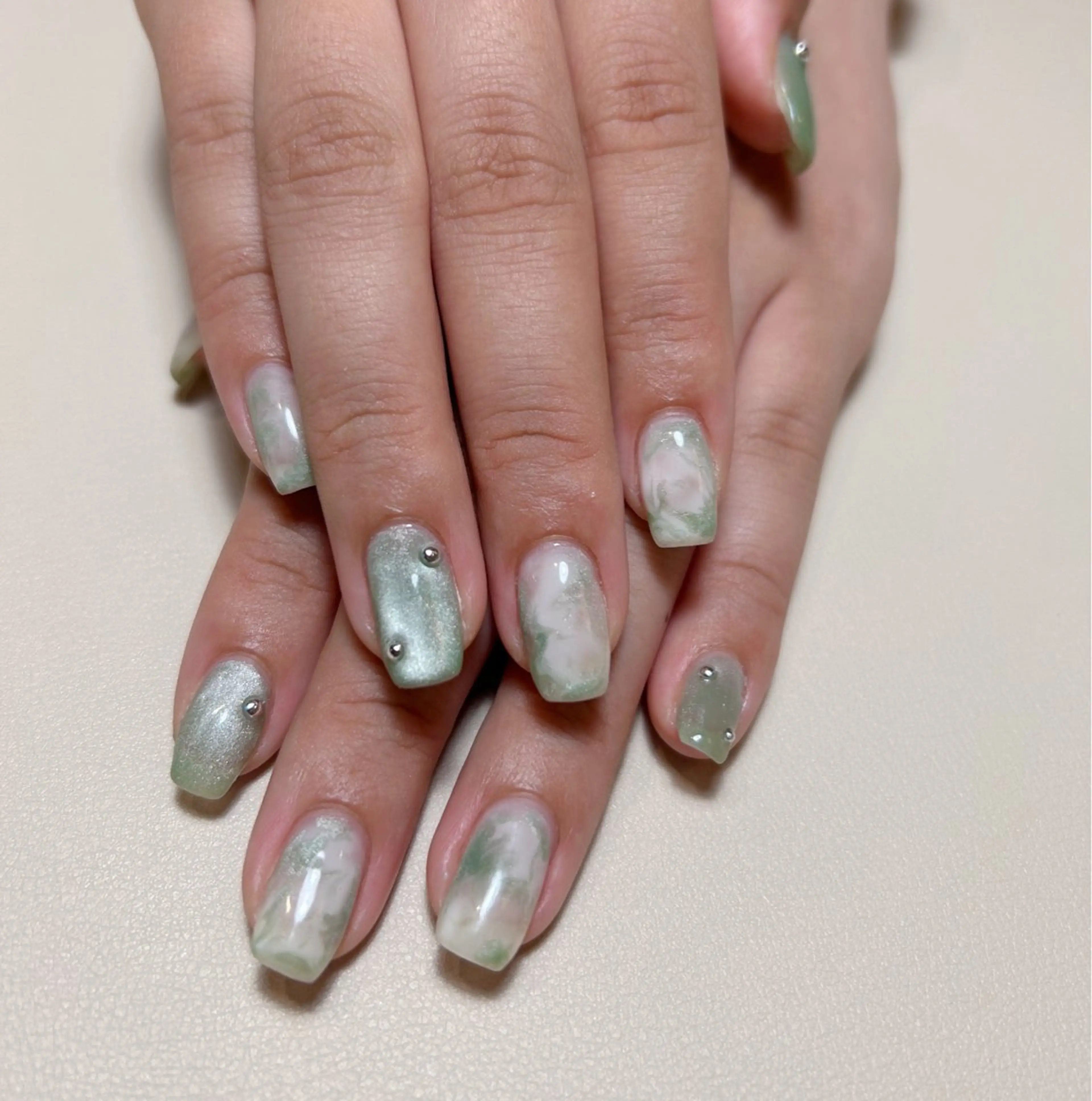 ネイル ネイルサロン ANMUTのネイルデザイン