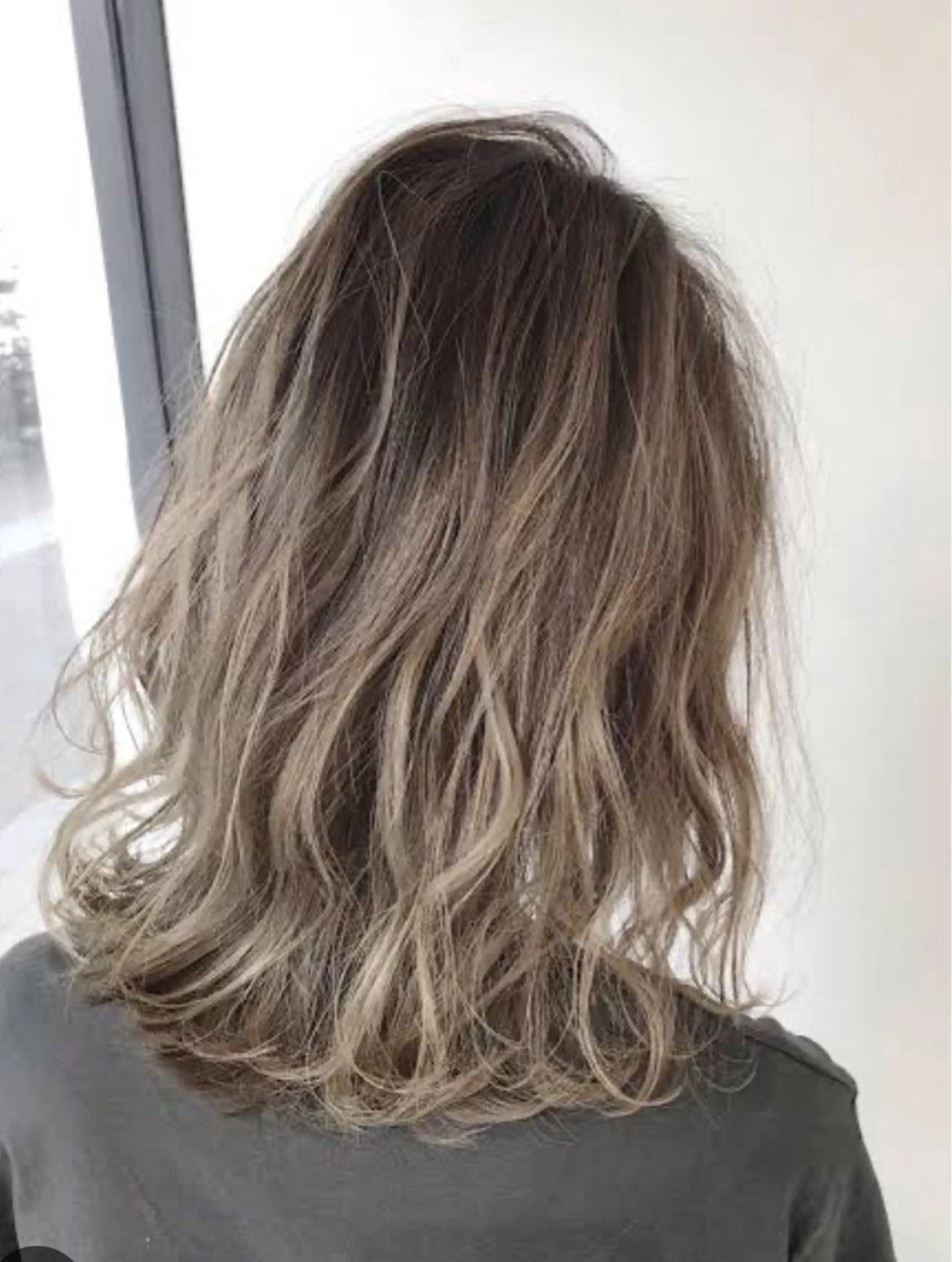 カラー バレイヤージュ EARTH富山婦中店 2026新卒20万〜のヘアスタイル