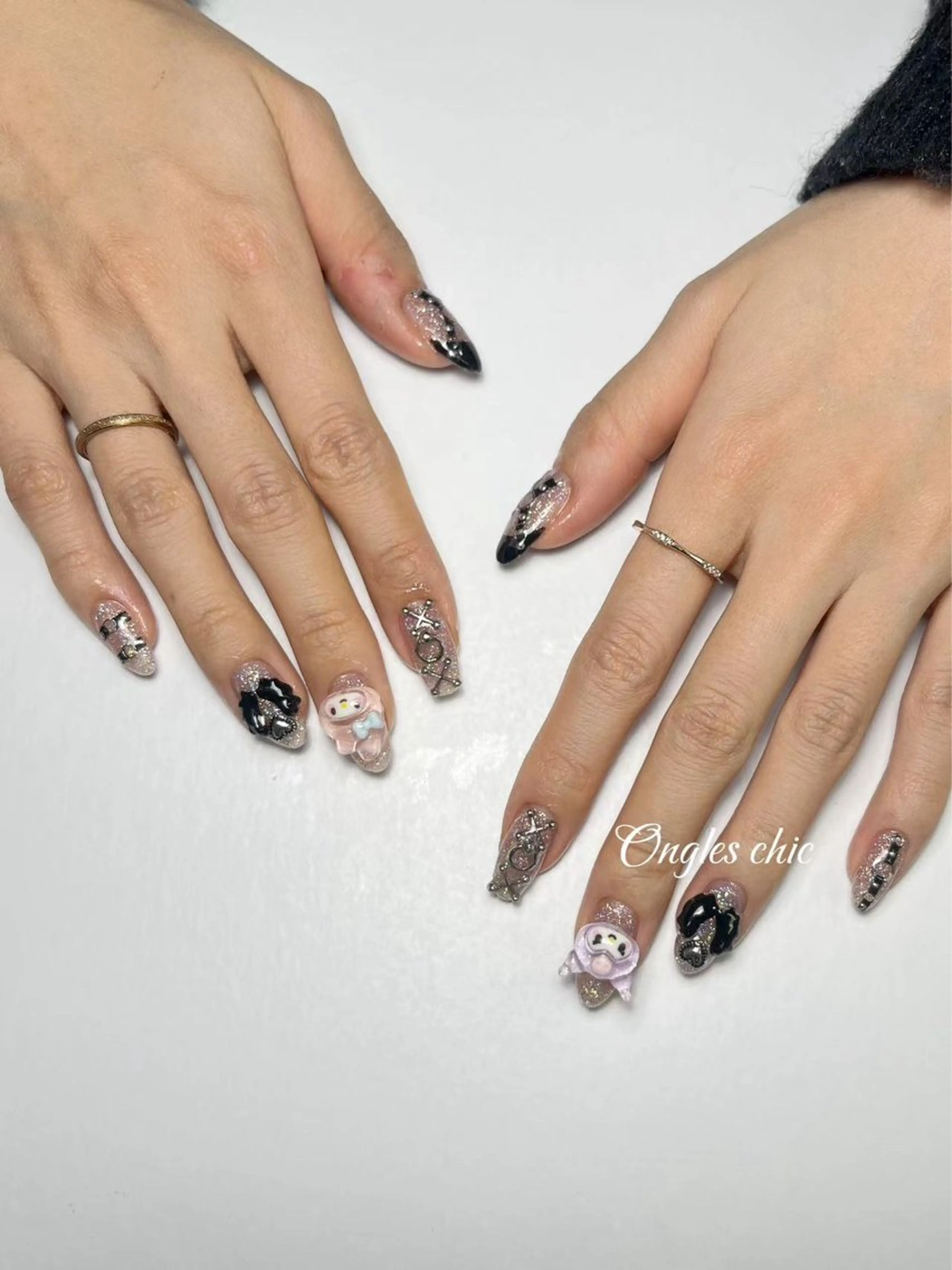 ネイル ハンドネイル ongles chicのネイルデザイン