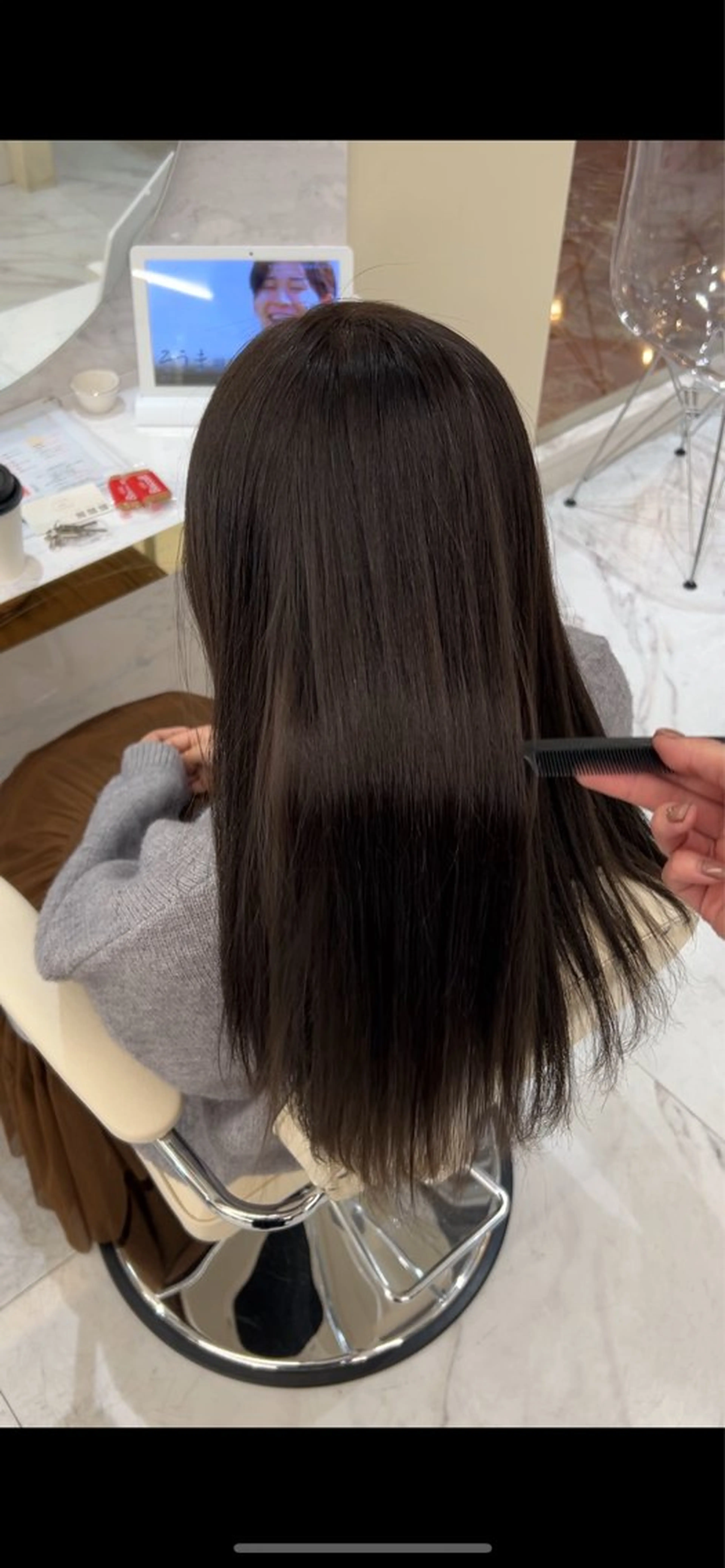 ロング カラー ヘアアレンジ 髪質改善 縮毛矯正 酸性ストレート カット ヘアカラー 縮毛矯正 トリートメント maoブリーチ無し 似合わせカラーのヘアスタイル