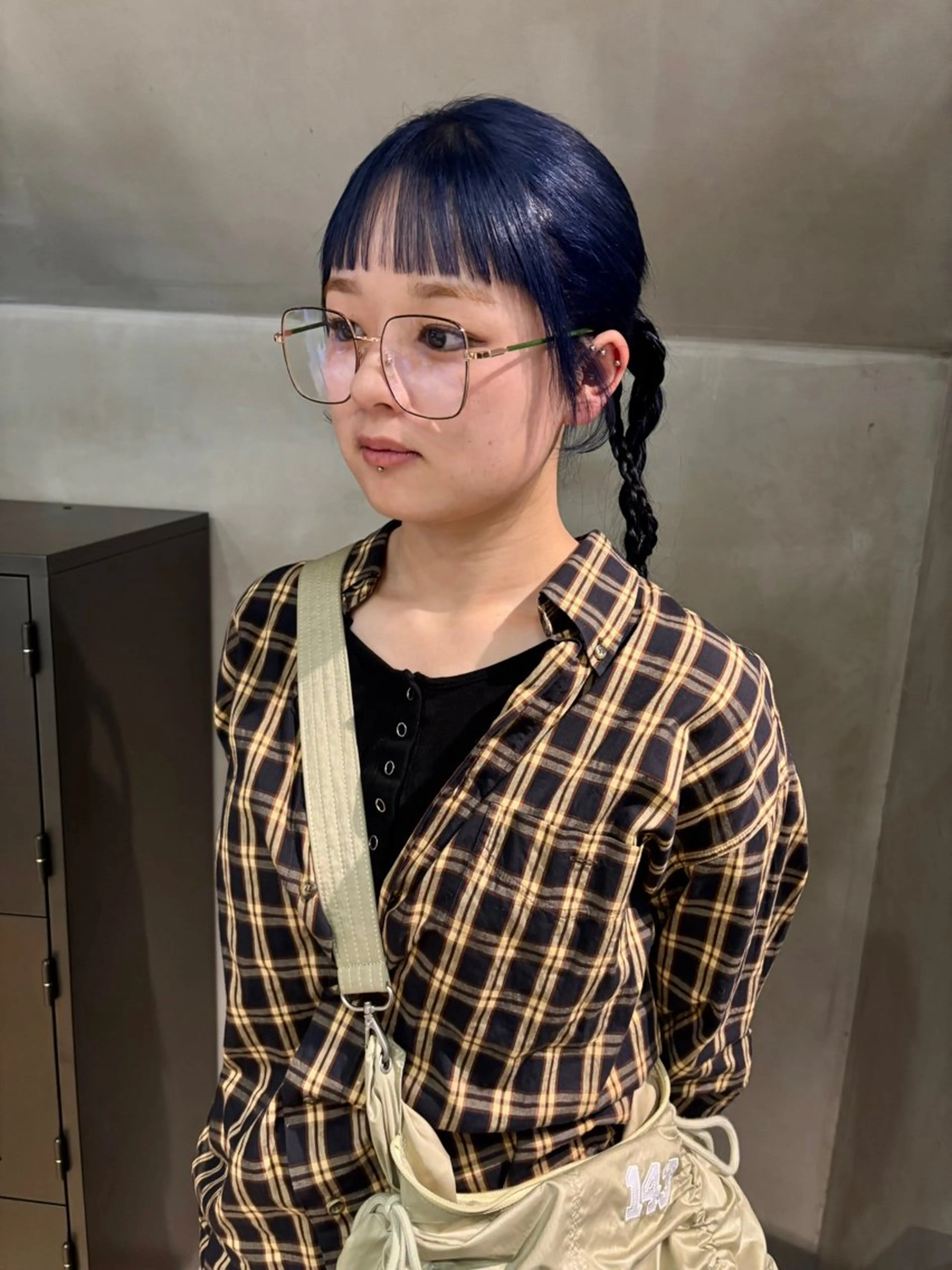 ロング カラー ヘアアレンジ ハイトーンカラー 簡単アレンジ Nikiita/ shionのヘアスタイル